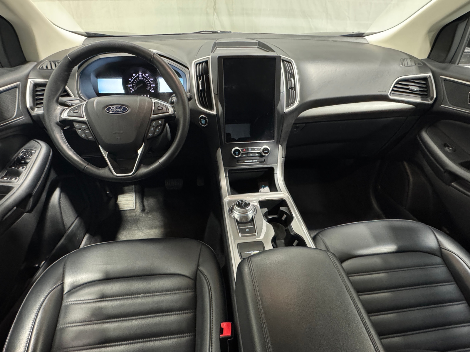 Thumbnail: 2024 Ford Edge - 2