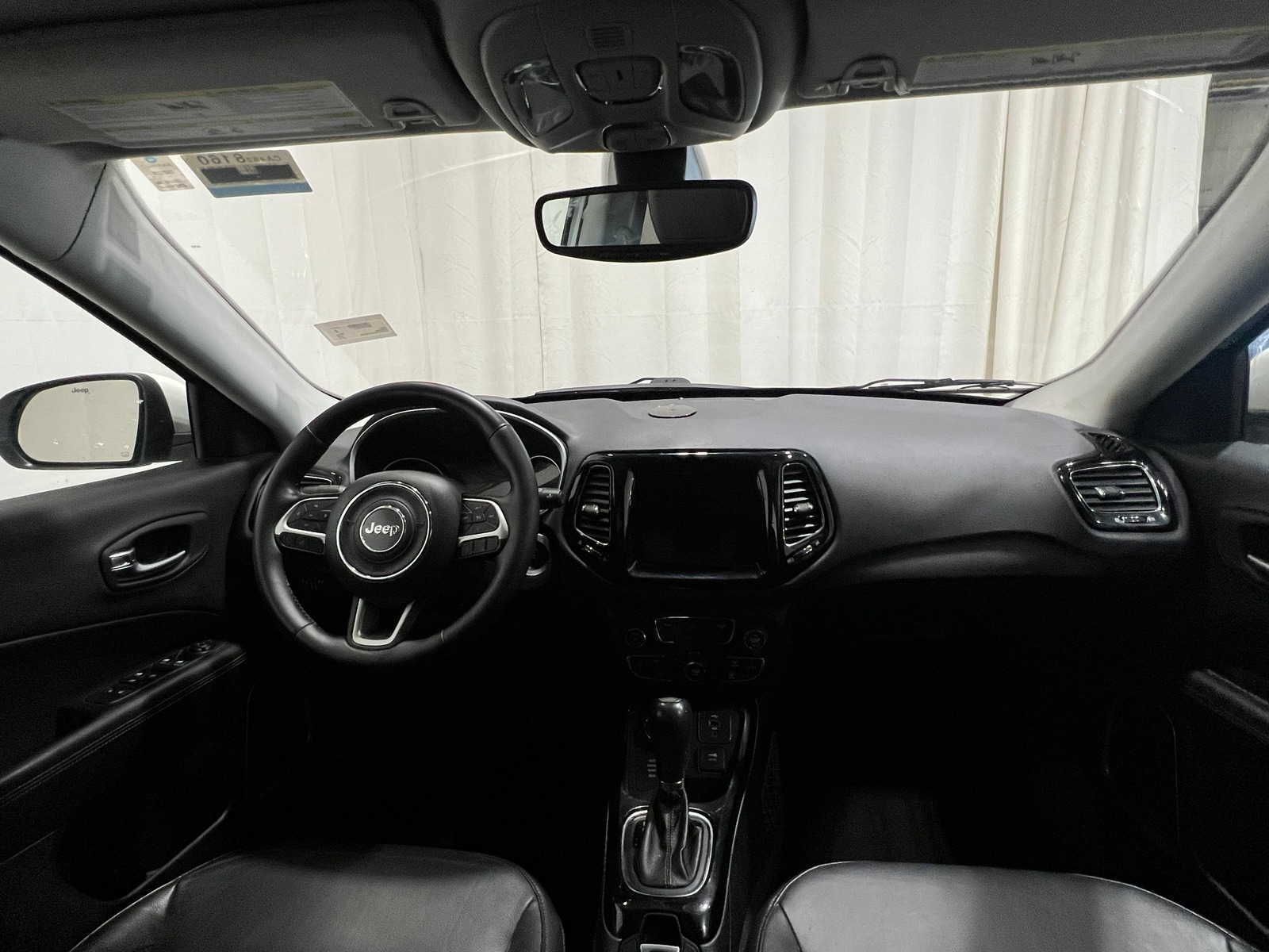 Thumbnail: 2018 Jeep Compass - 2