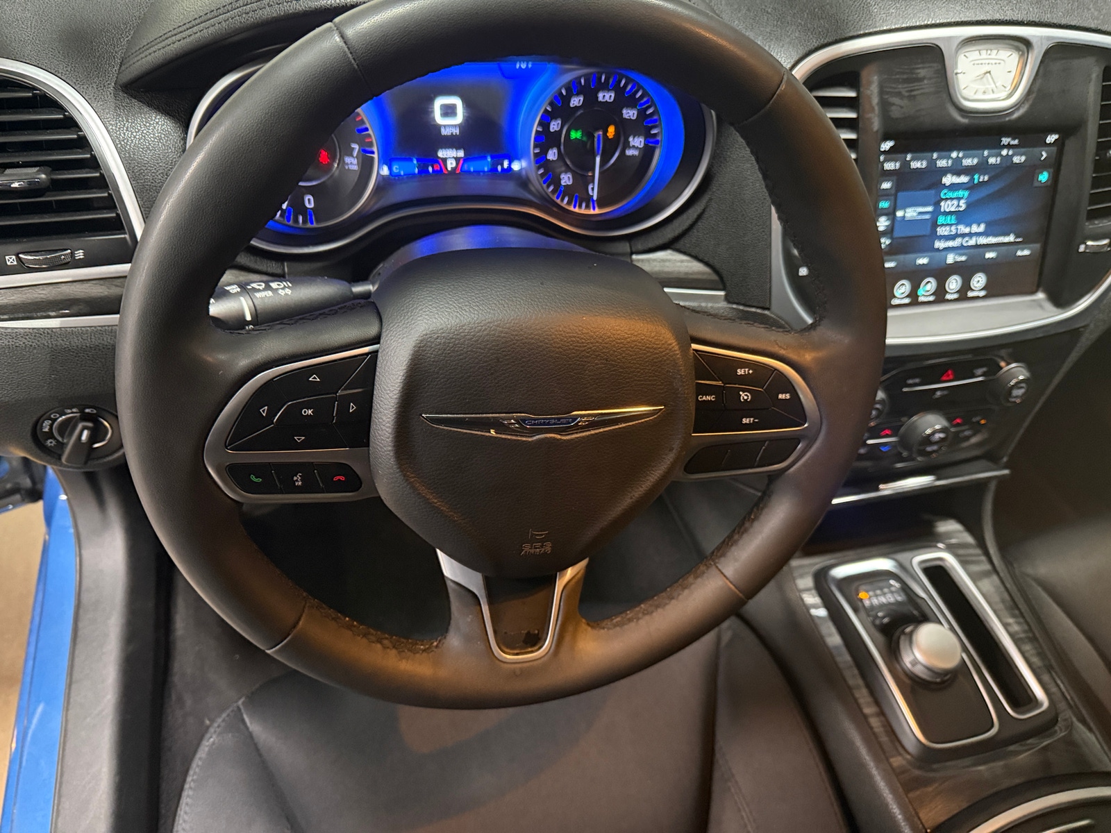 Thumbnail: 2022 Chrysler 300 - 5