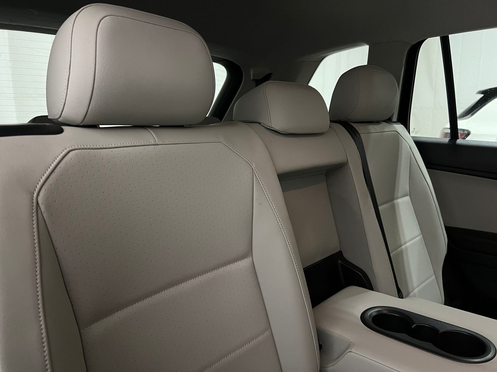 Thumbnail: 2018 Volkswagen Tiguan - 5