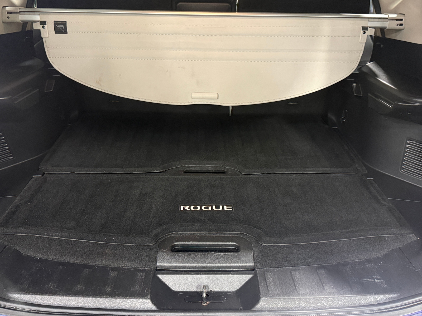 Thumbnail: 2018 Nissan Rogue - 6