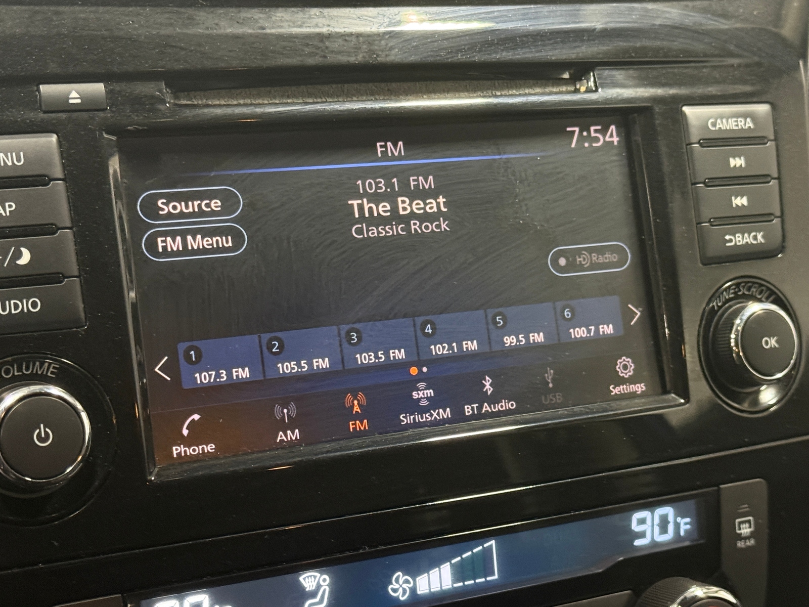 Thumbnail: 2018 Nissan Rogue - 3