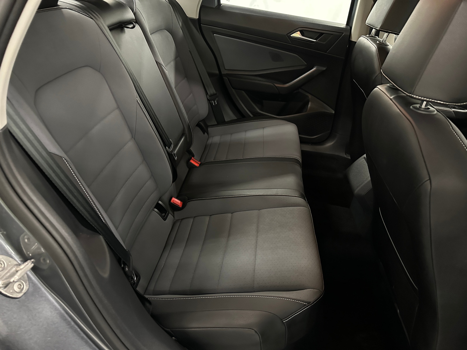 Thumbnail: 2025 Volkswagen Jetta - 5