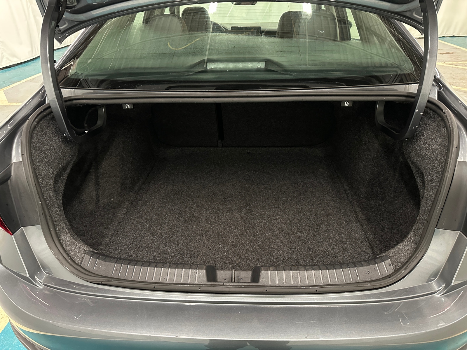 Thumbnail: 2025 Volkswagen Jetta - 6