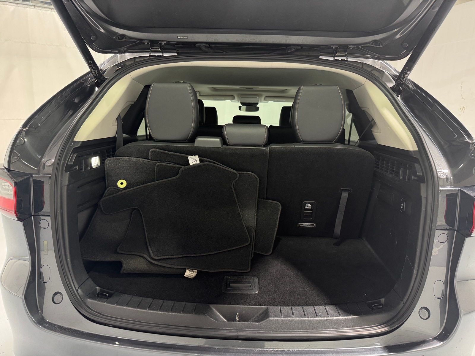 Thumbnail: 2024 Mazda CX-90 - 6