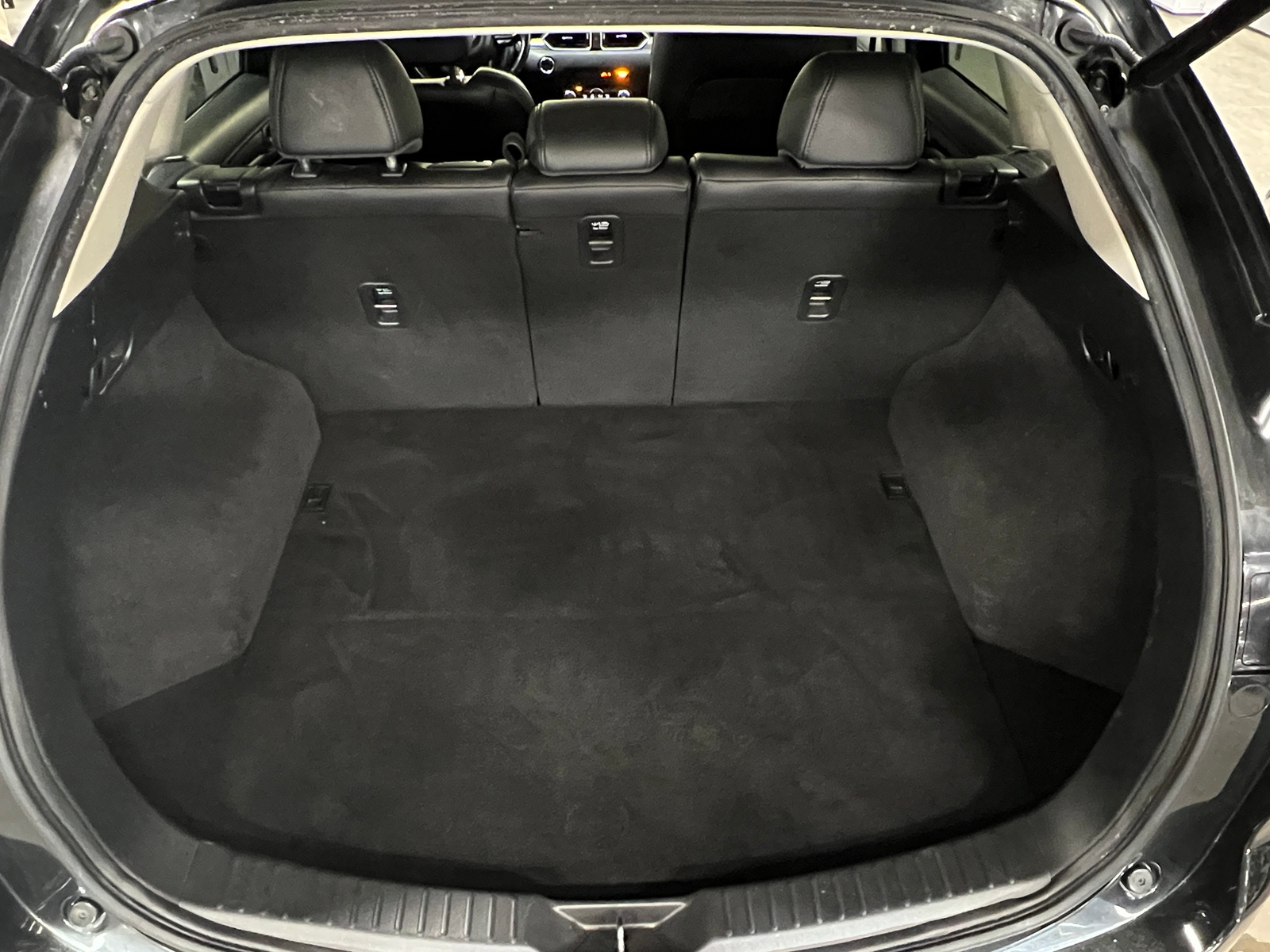 Thumbnail: 2018 Mazda CX-5 - 6