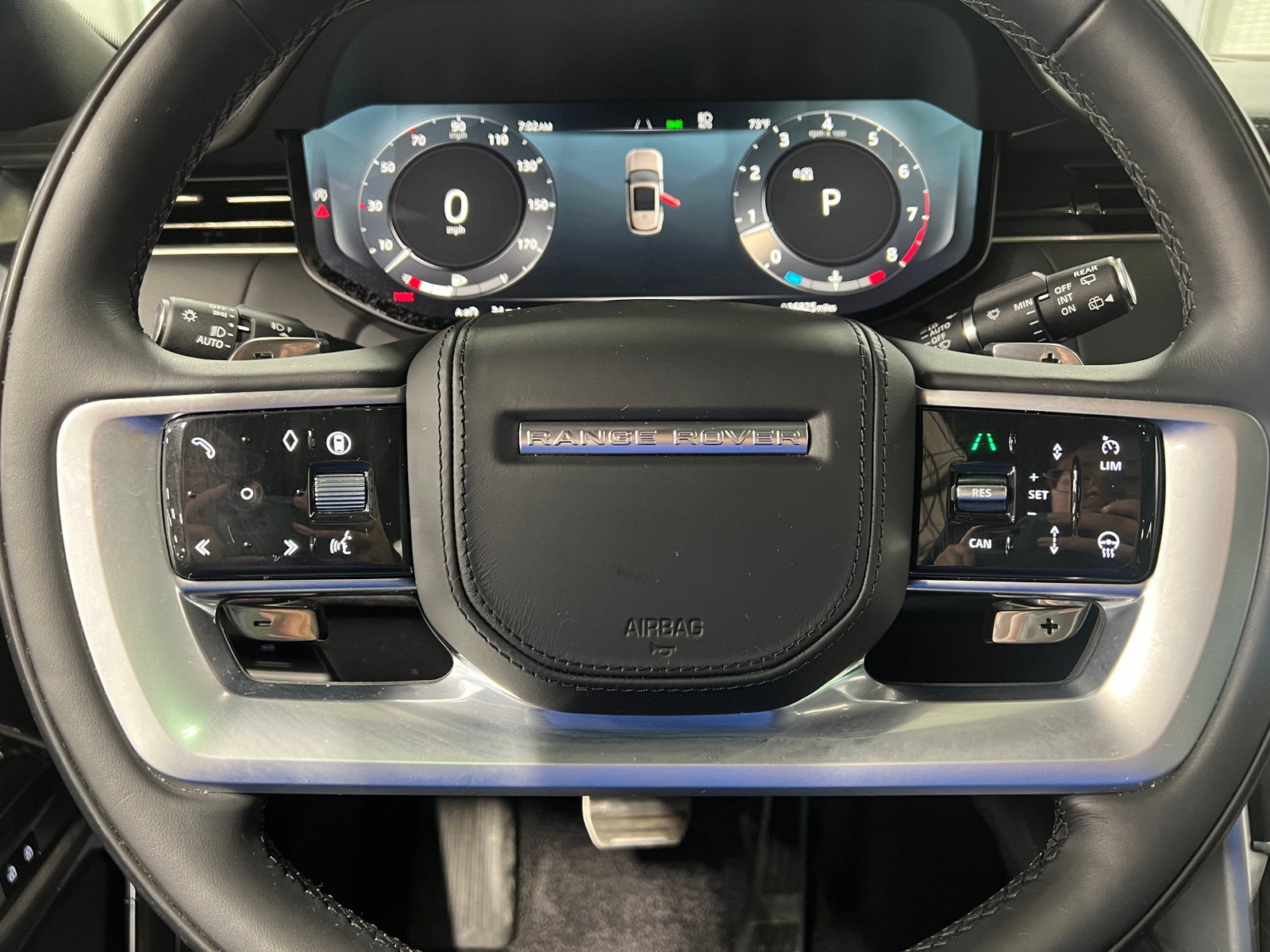 Thumbnail: 2025 Land Rover Range Rover - 5