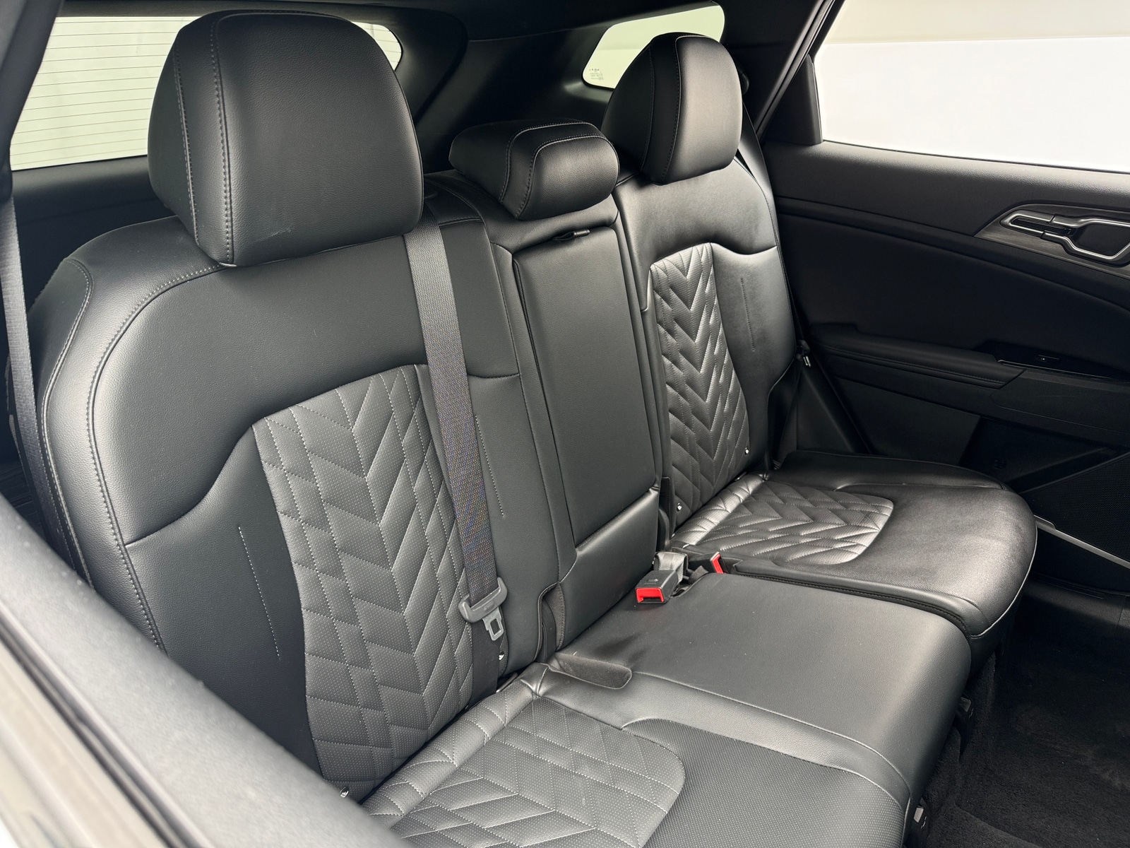 Thumbnail: 2023 Kia Sportage - 5