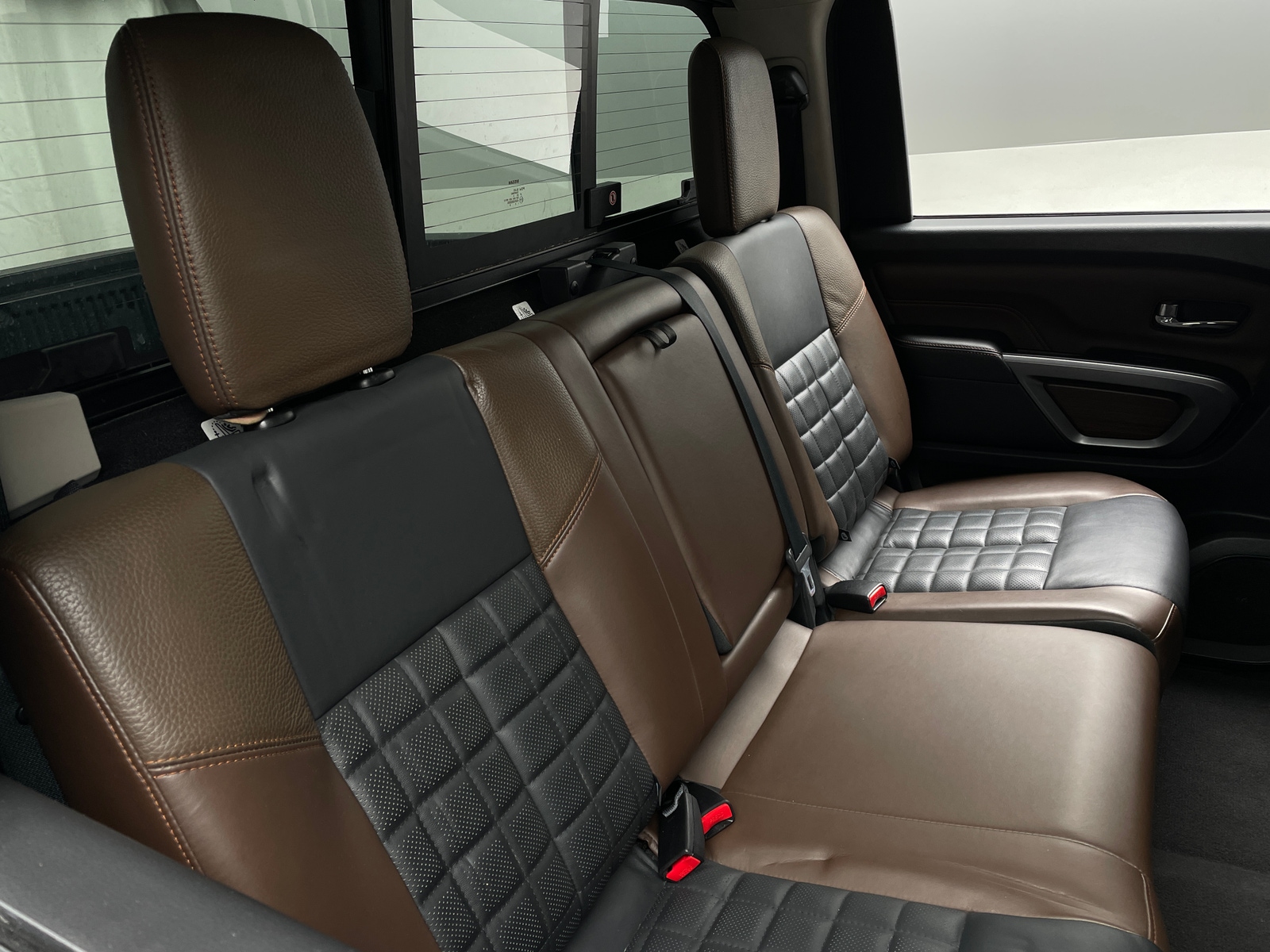 Thumbnail: 2017 Nissan Titan - 5