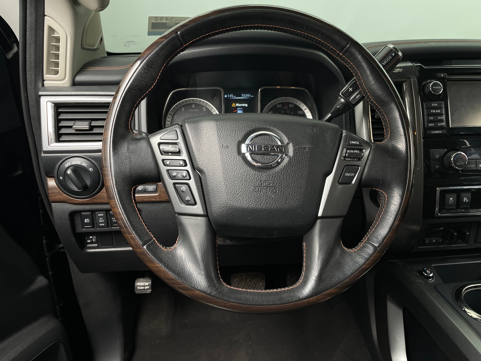 Thumbnail: 2017 Nissan Titan - 4