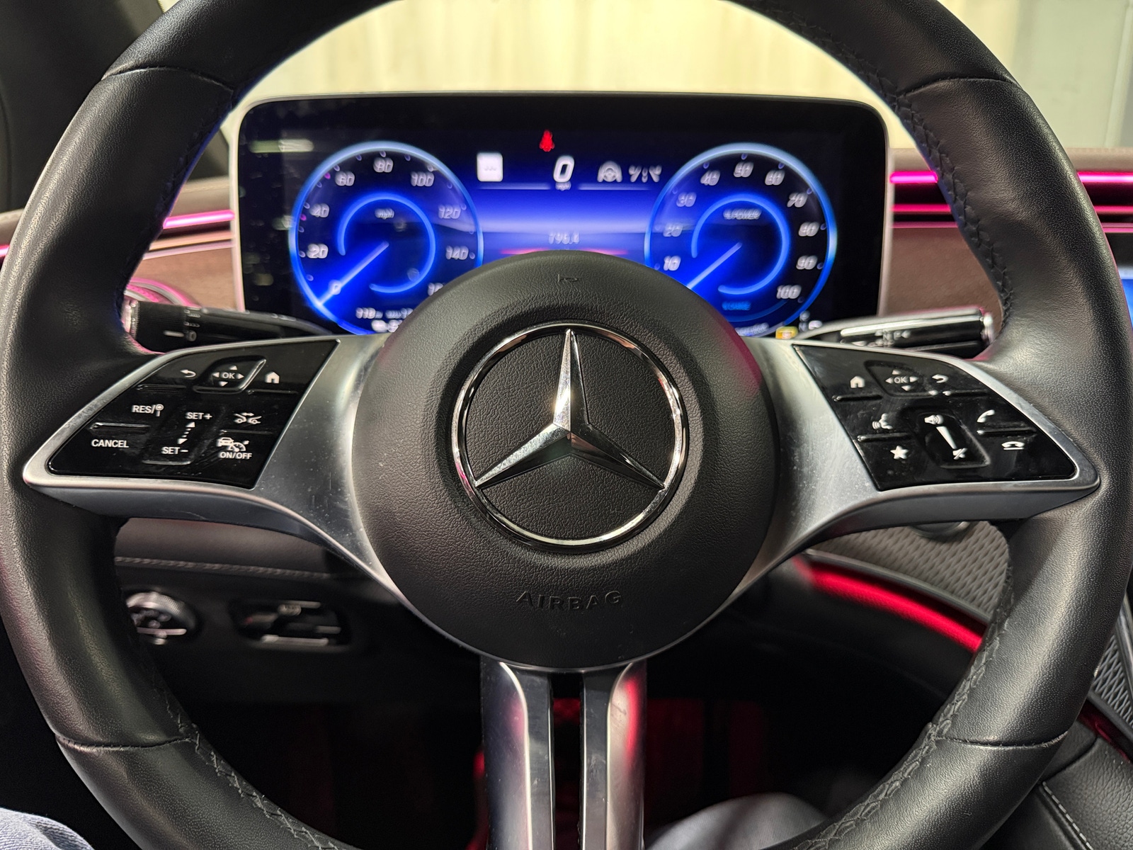 Thumbnail: 2023 Mercedes-Benz EQE - 4