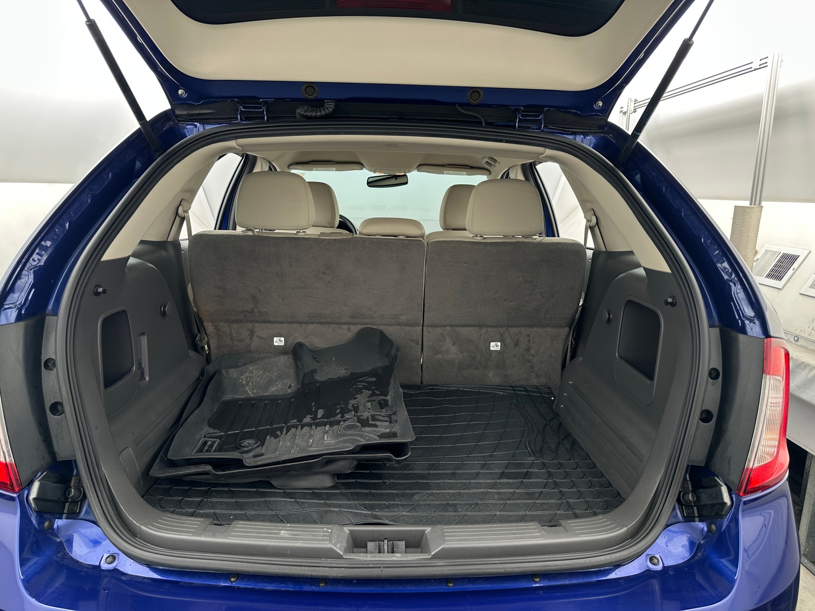 Thumbnail: 2014 Ford Edge - 7