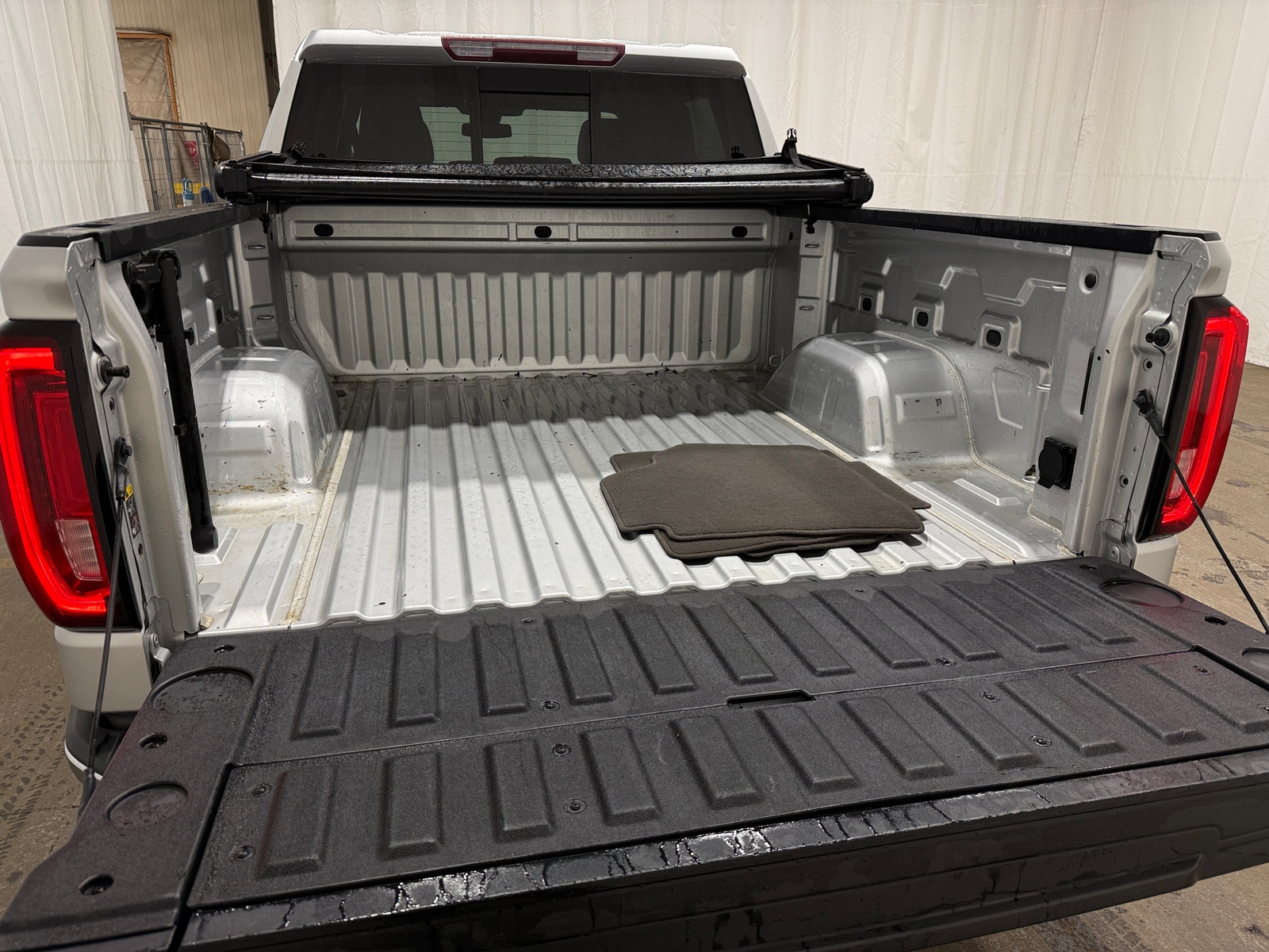 Thumbnail: 2020 GMC Sierra 1500 - 6