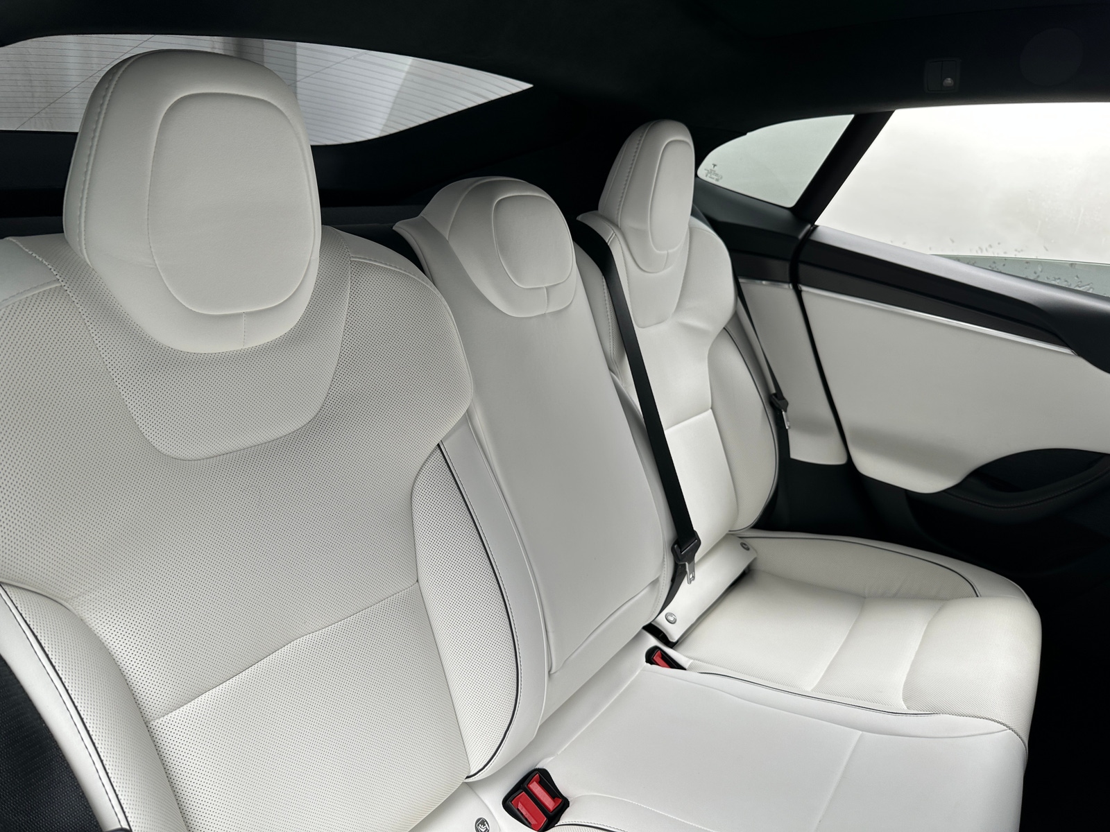 Thumbnail: 2022 Tesla Model S - 4