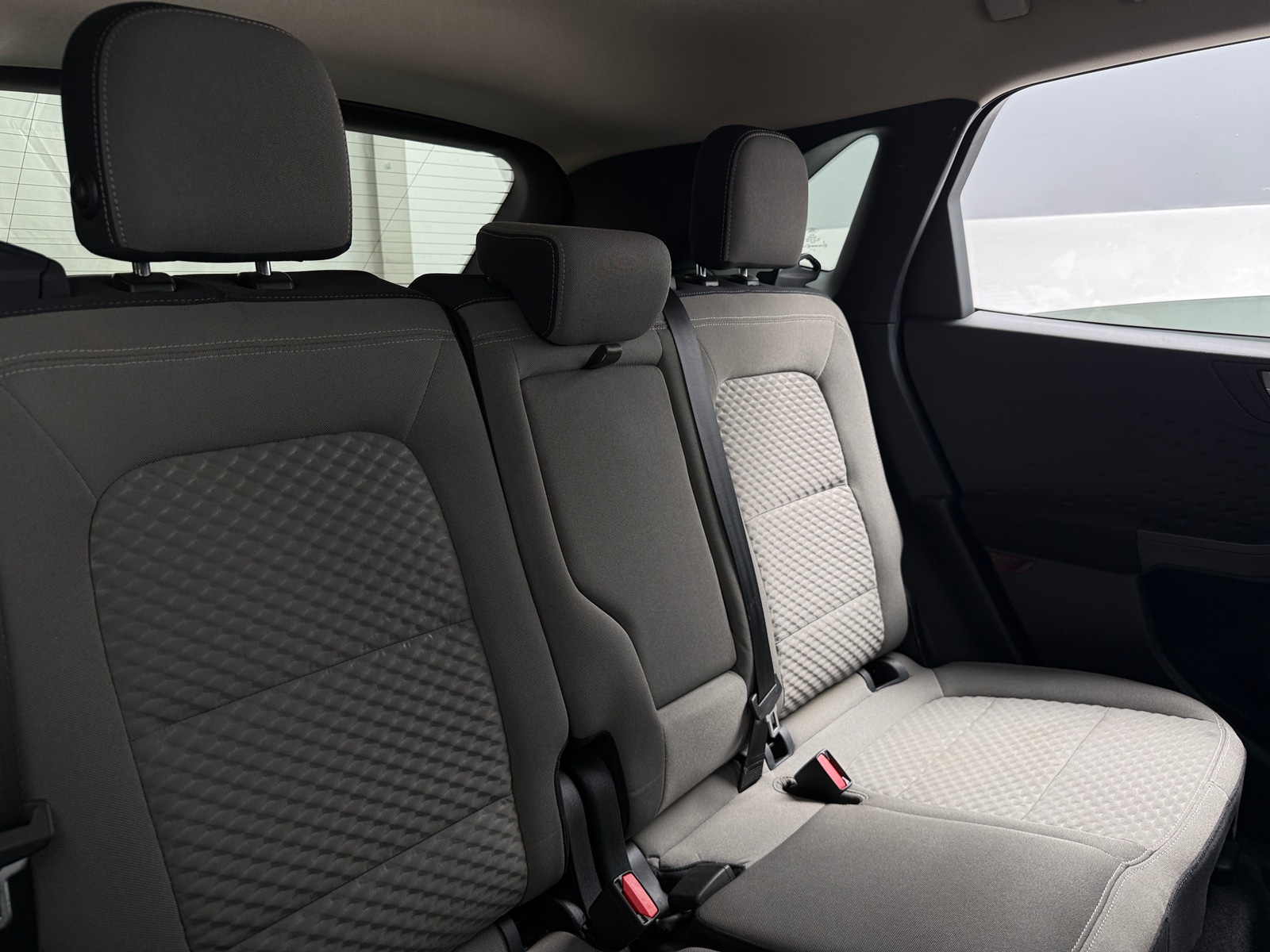 Thumbnail: 2020 Ford Escape - 6