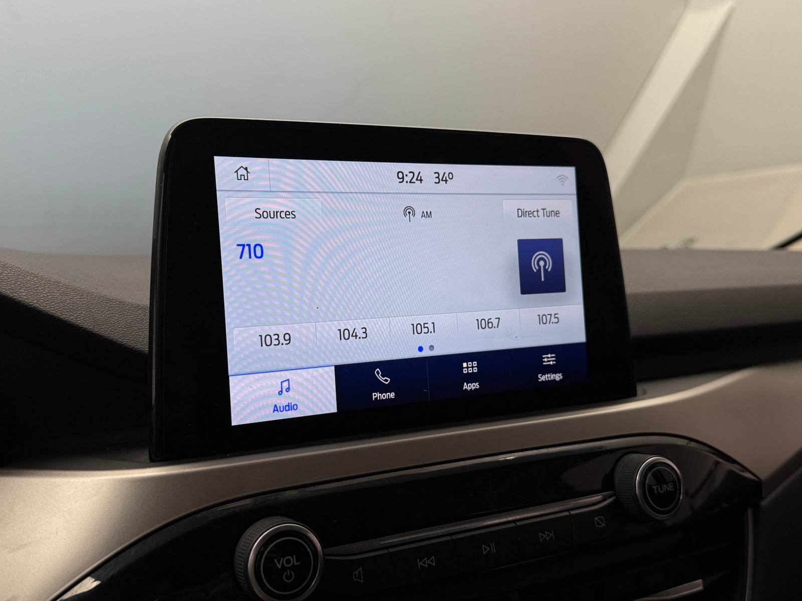 Thumbnail: 2020 Ford Escape - 4