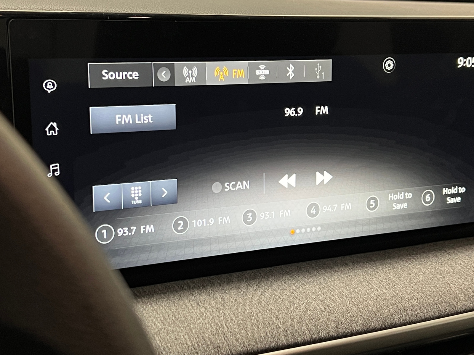 Thumbnail: 2025 Nissan Kicks - 4