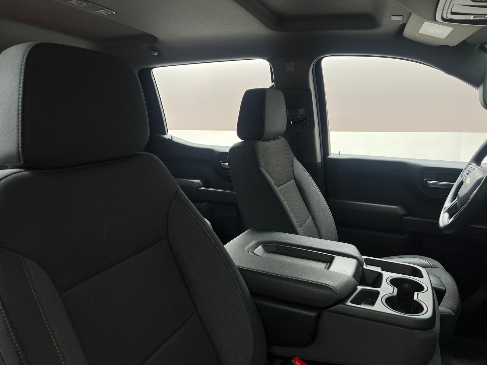 Thumbnail: 2024 Chevrolet Silverado 1500 - 2