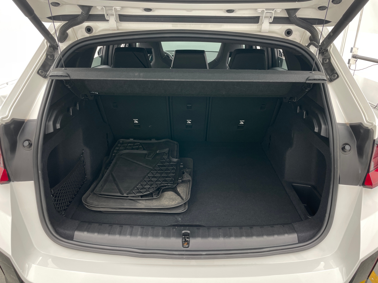 Thumbnail: 2024 BMW X1 - 6