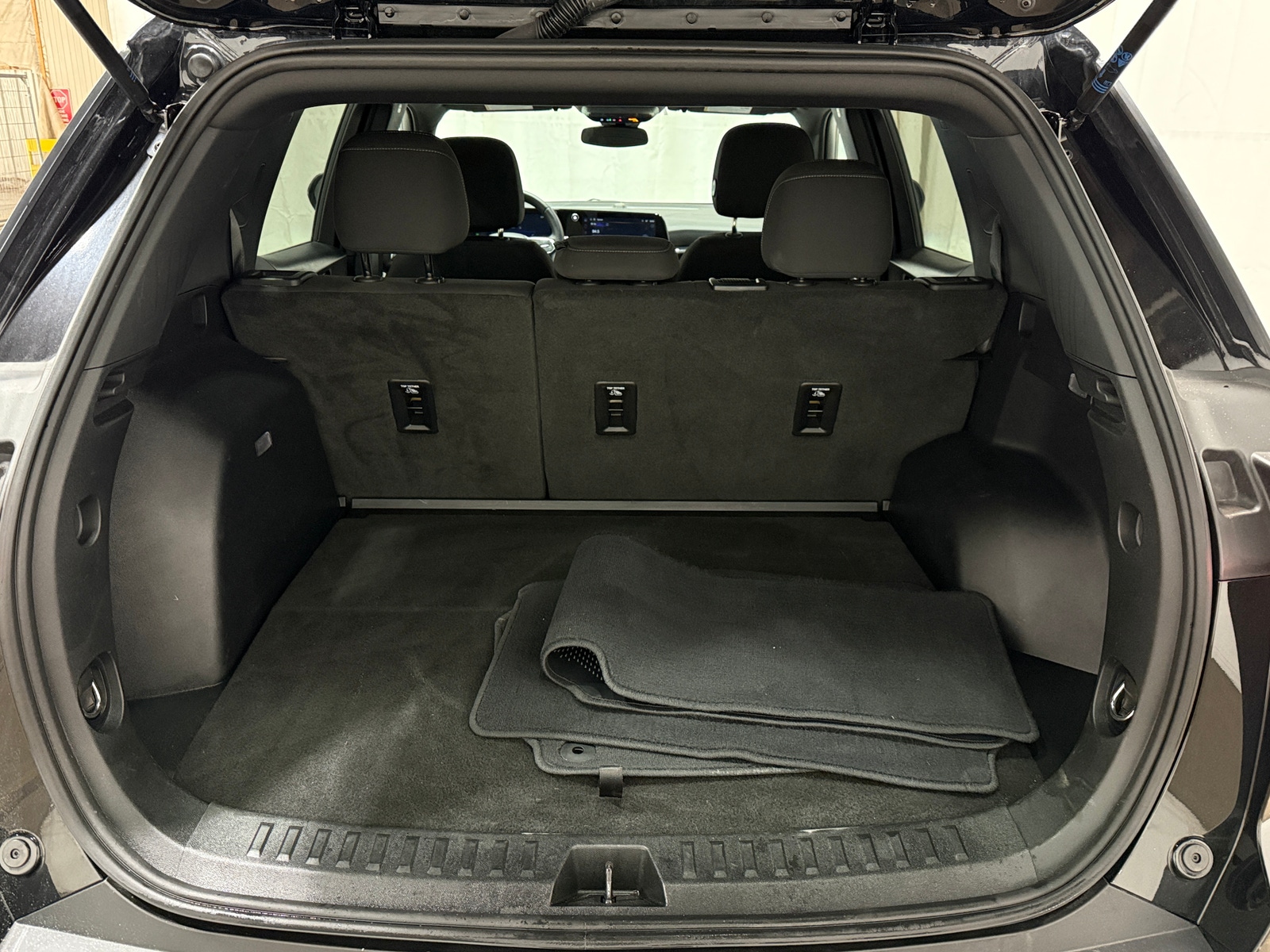 Thumbnail: 2025 Chevrolet Equinox - 7