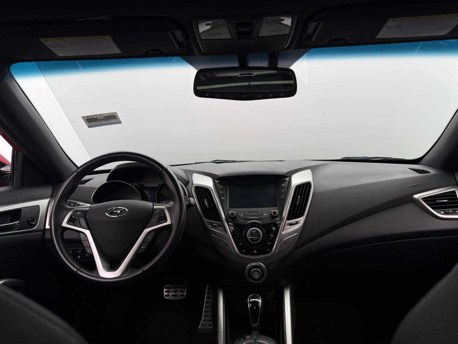 Thumbnail: 2016 Hyundai Veloster - 3