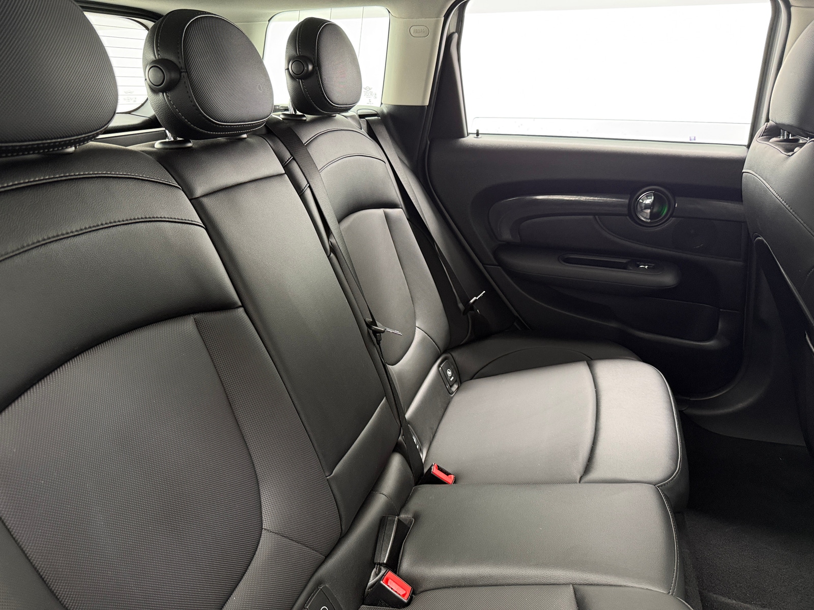 Thumbnail: 2017 MINI Cooper Clubman - 5