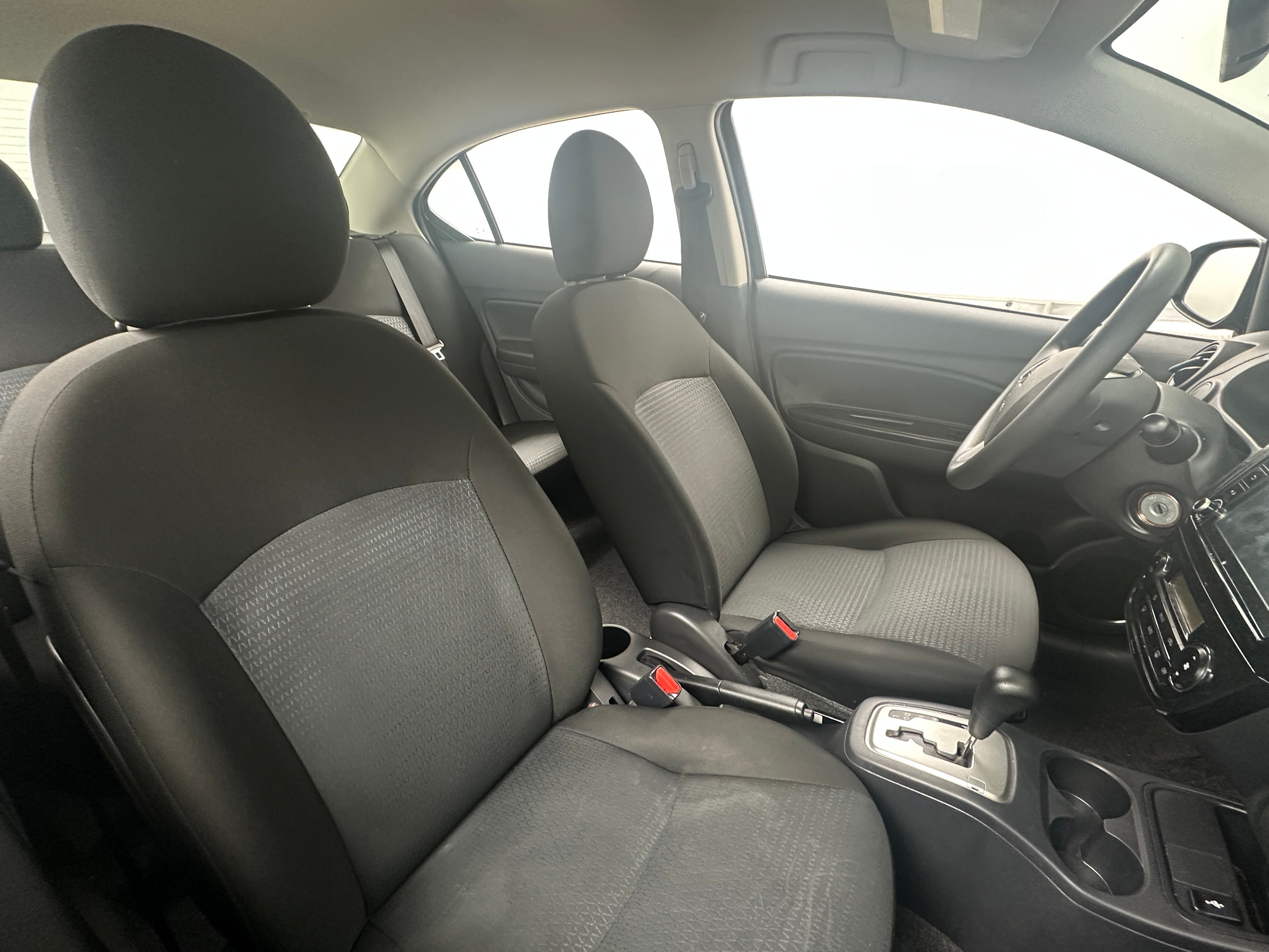 2024 Mitsubishi Mirage G4