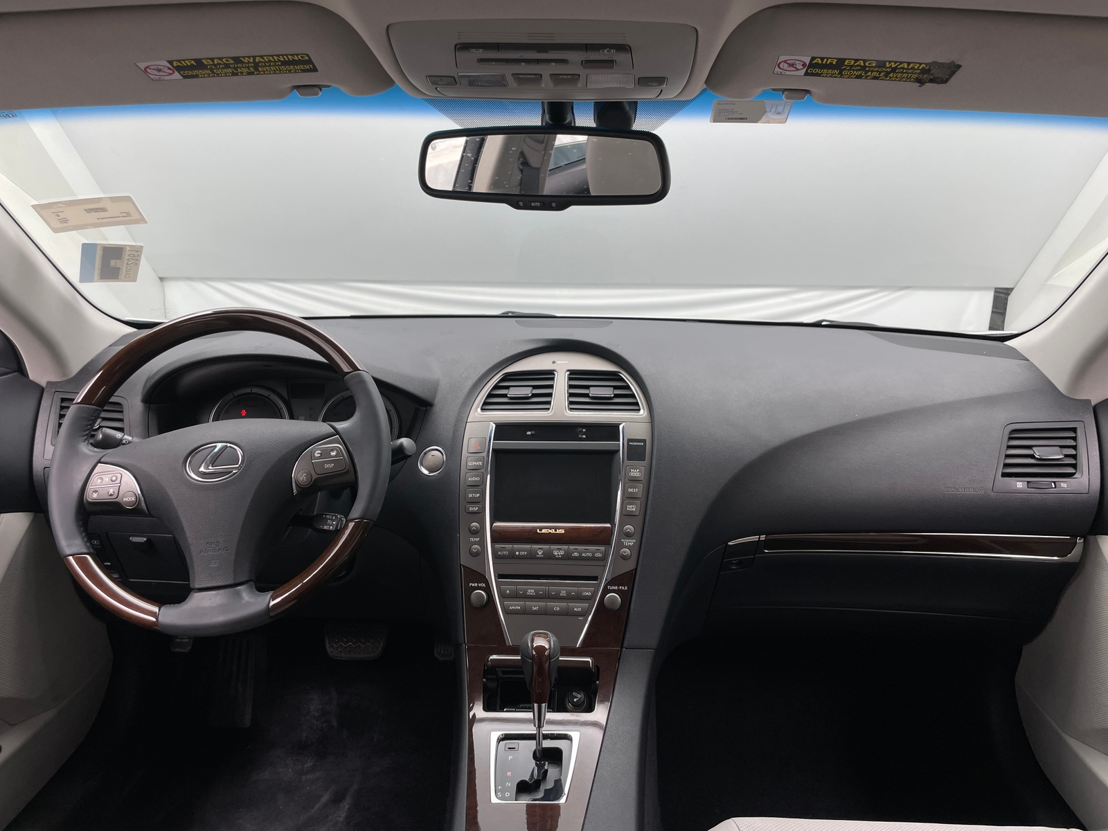 Thumbnail: 2011 Lexus ES - 2