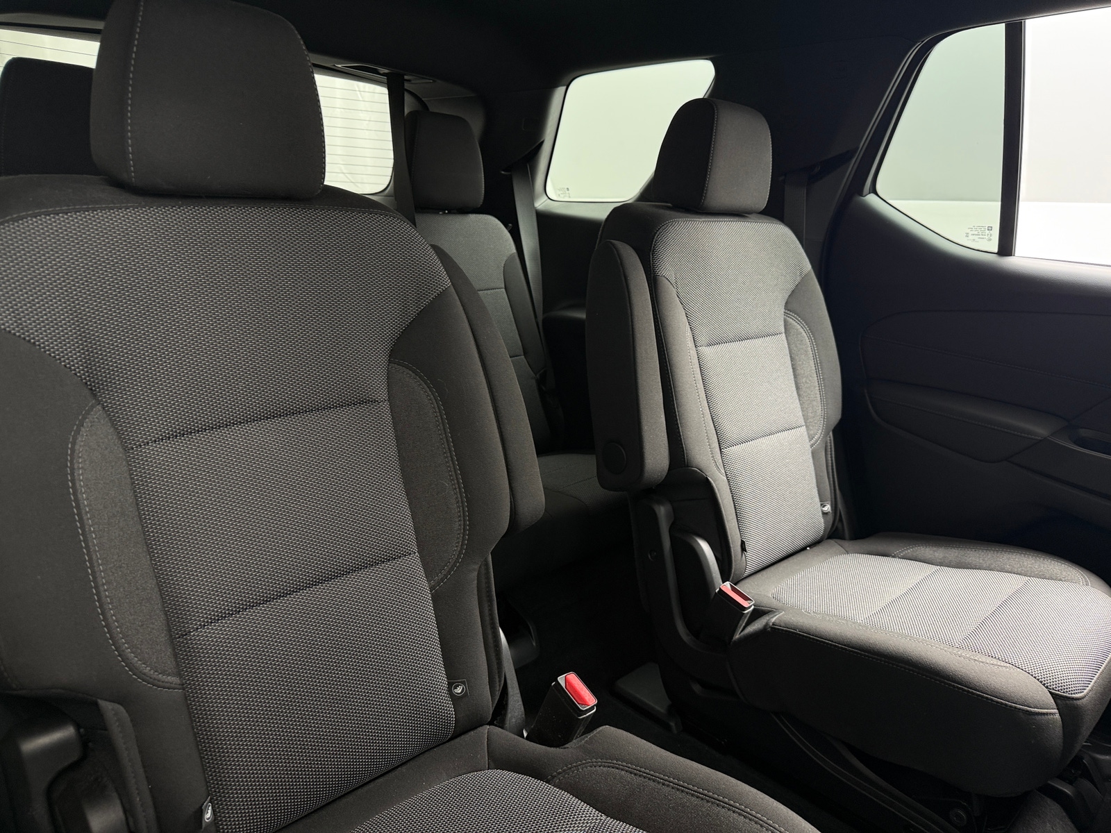 Thumbnail: 2023 Chevrolet Traverse - 6