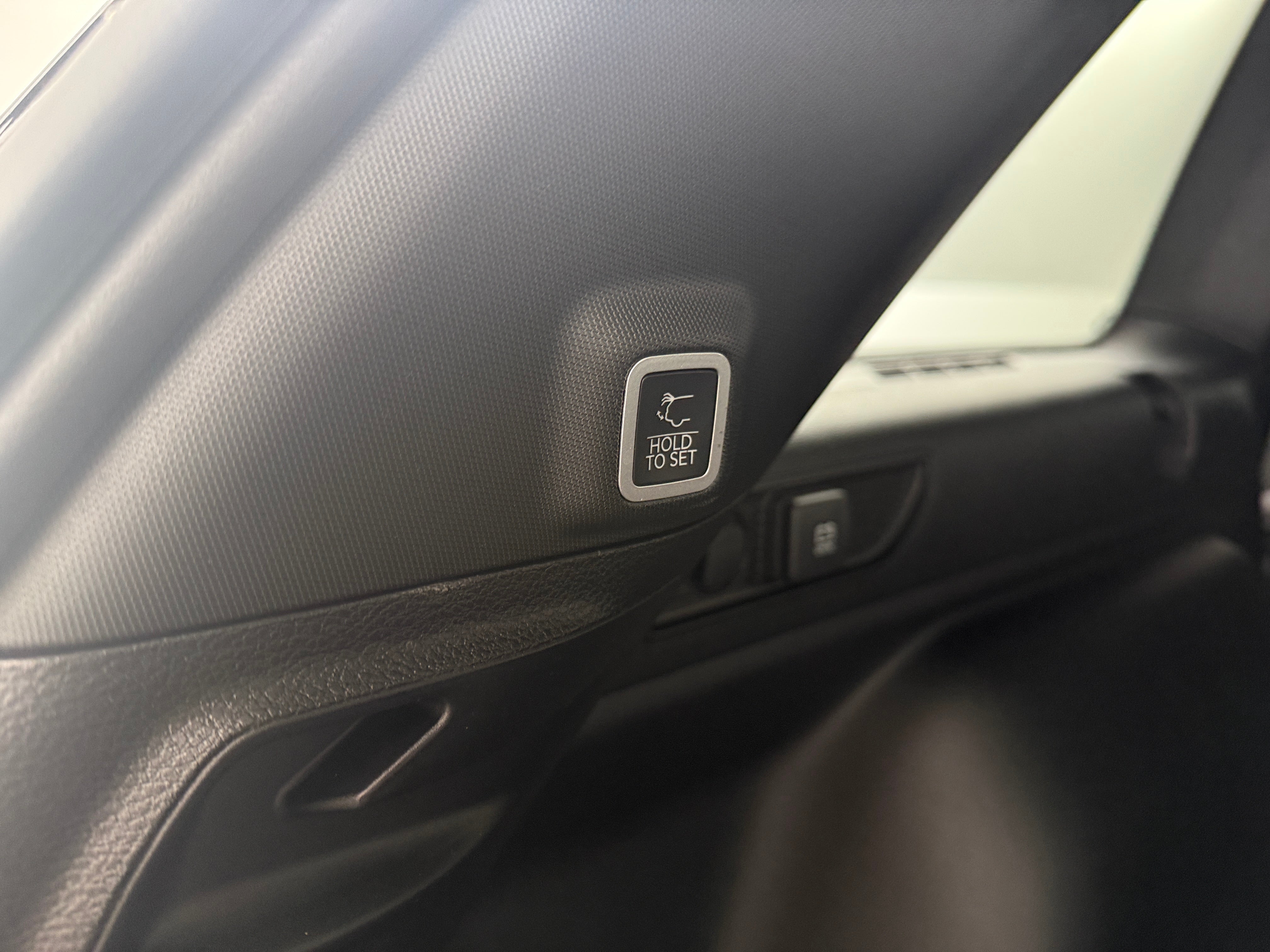 2026 Jeep Grand Cherokee Laredo - Photo 9