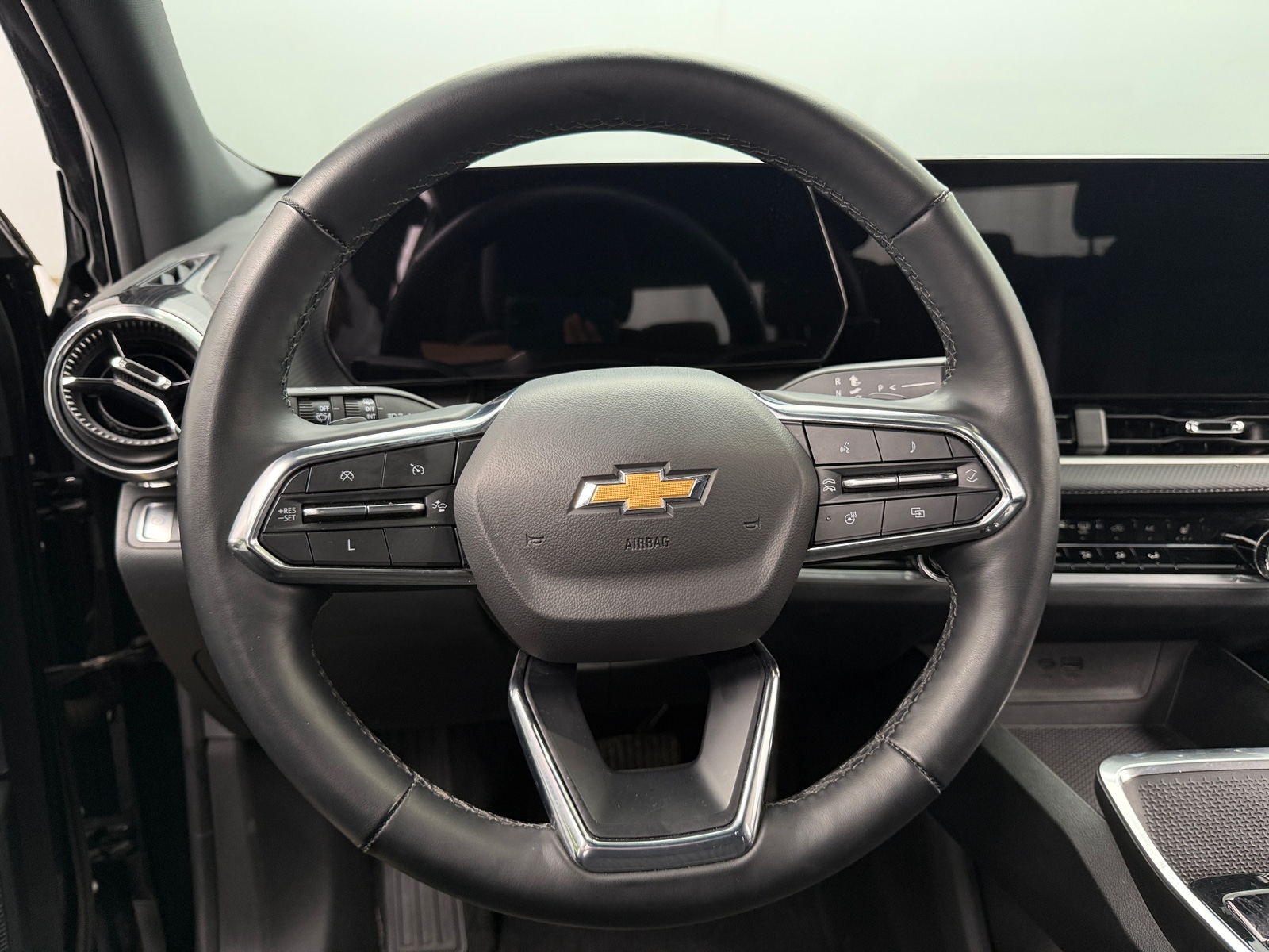 Thumbnail: 2025 Chevrolet Equinox - 5