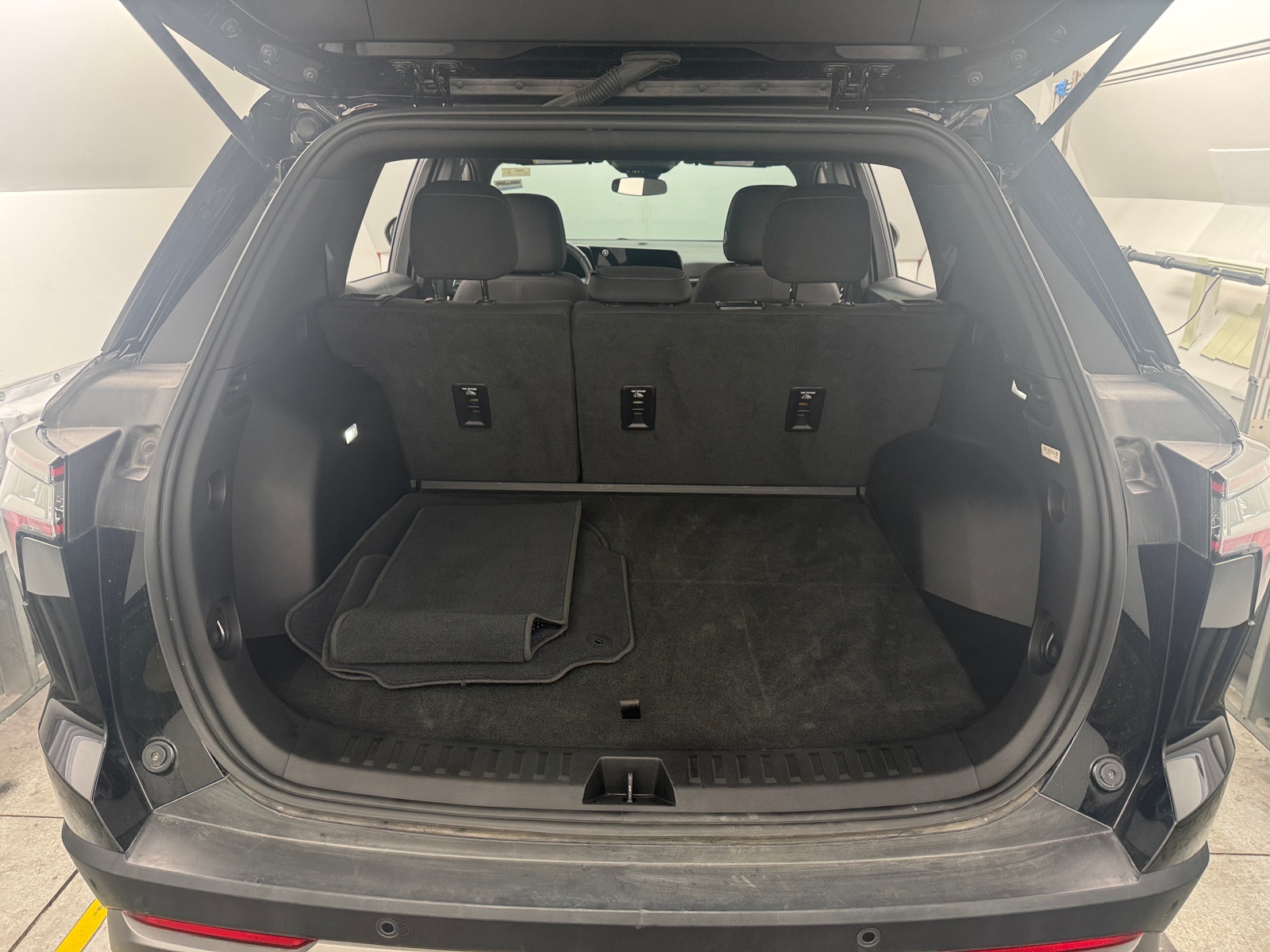 Thumbnail: 2025 Chevrolet Equinox - 7