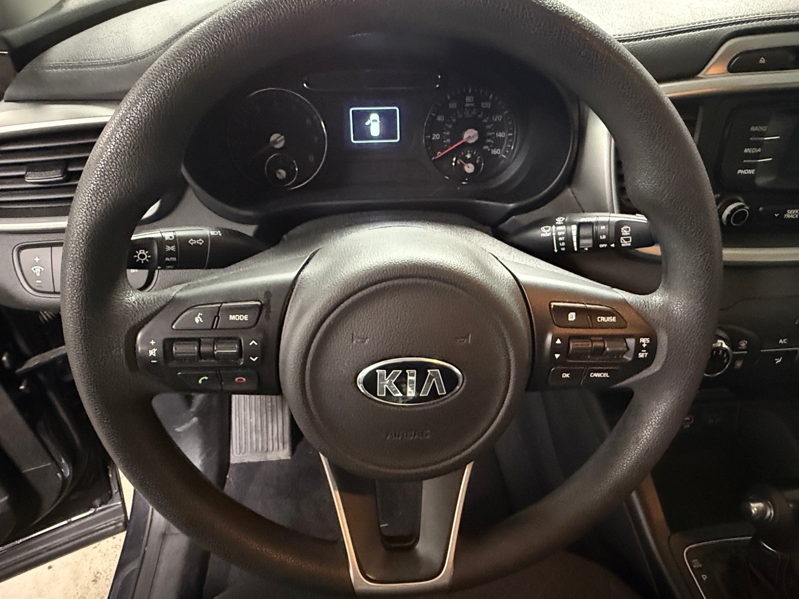 Thumbnail: 2017 Kia Sorento - 5