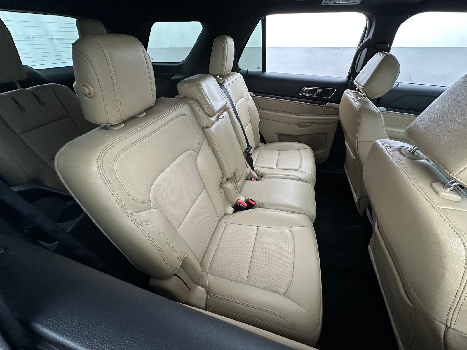 Thumbnail: 2017 Ford Explorer - 5