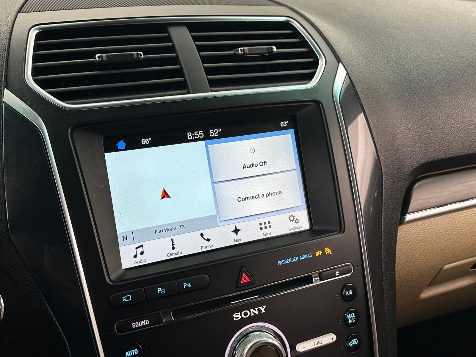 Thumbnail: 2017 Ford Explorer - 3