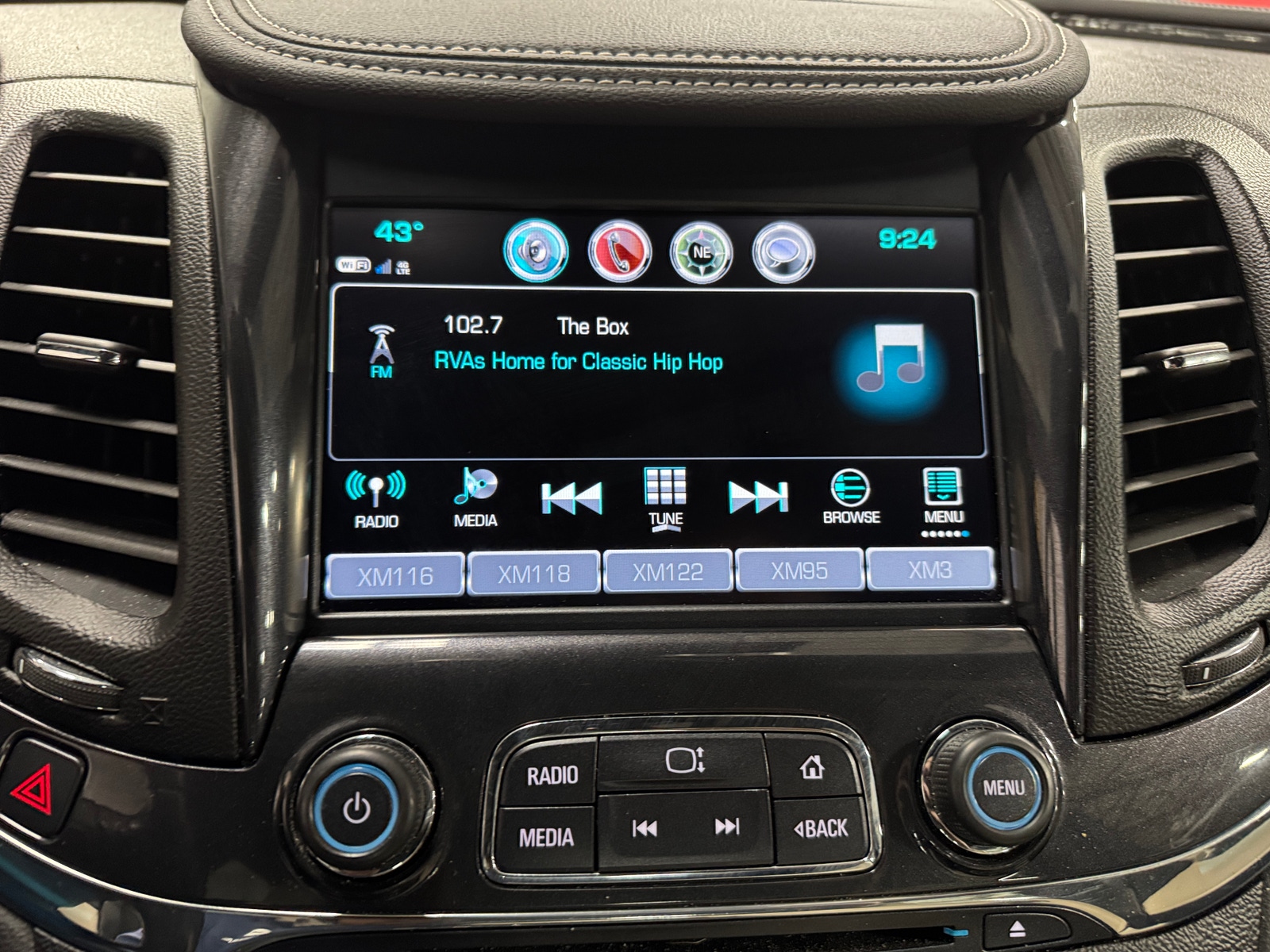 Thumbnail: 2017 Chevrolet Impala - 3