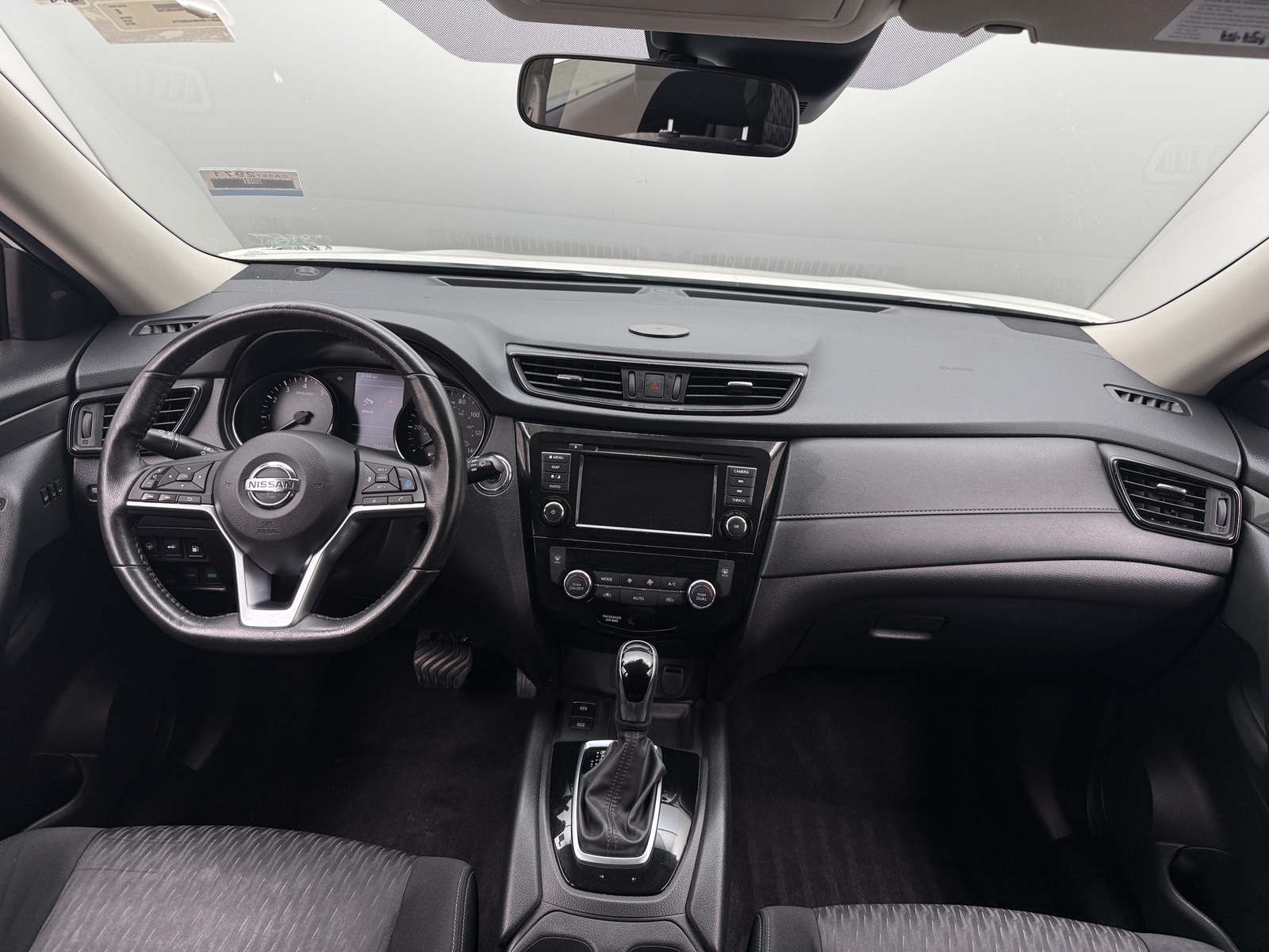 Thumbnail: 2019 Nissan Rogue - 3