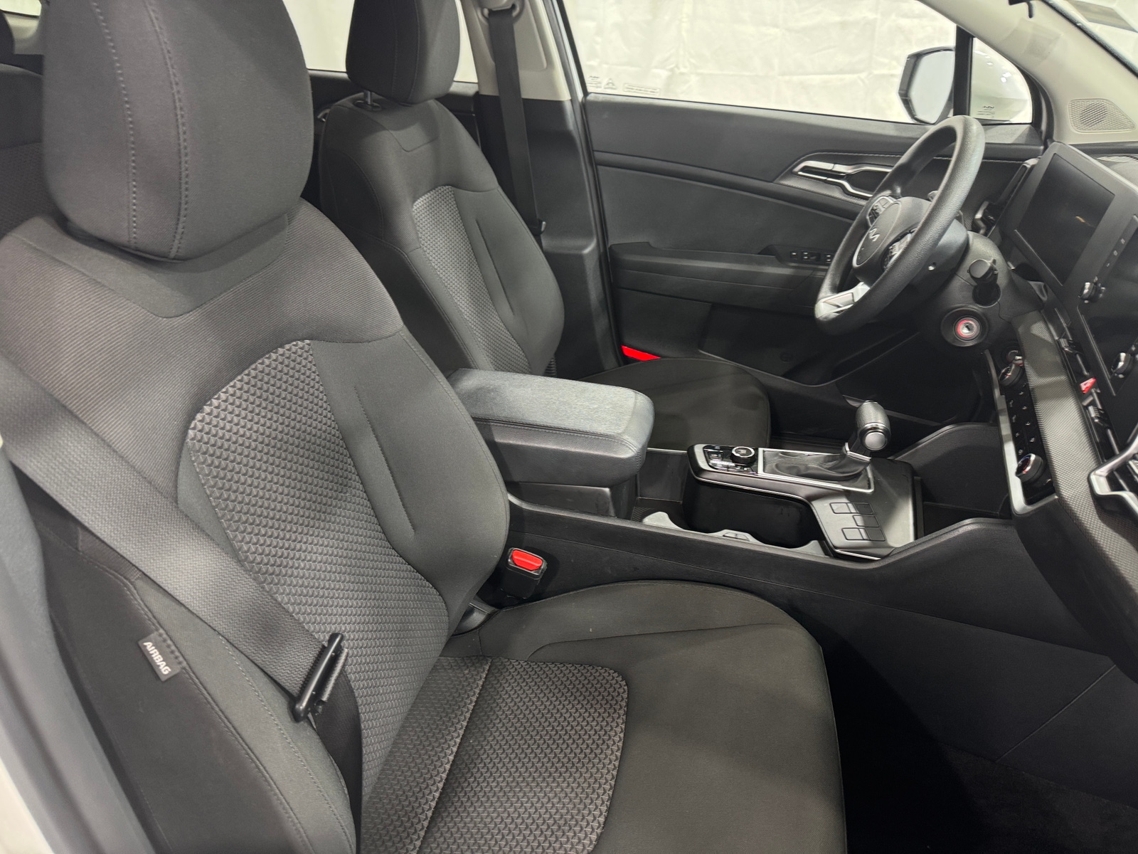 Thumbnail: 2025 Kia Sportage - 2