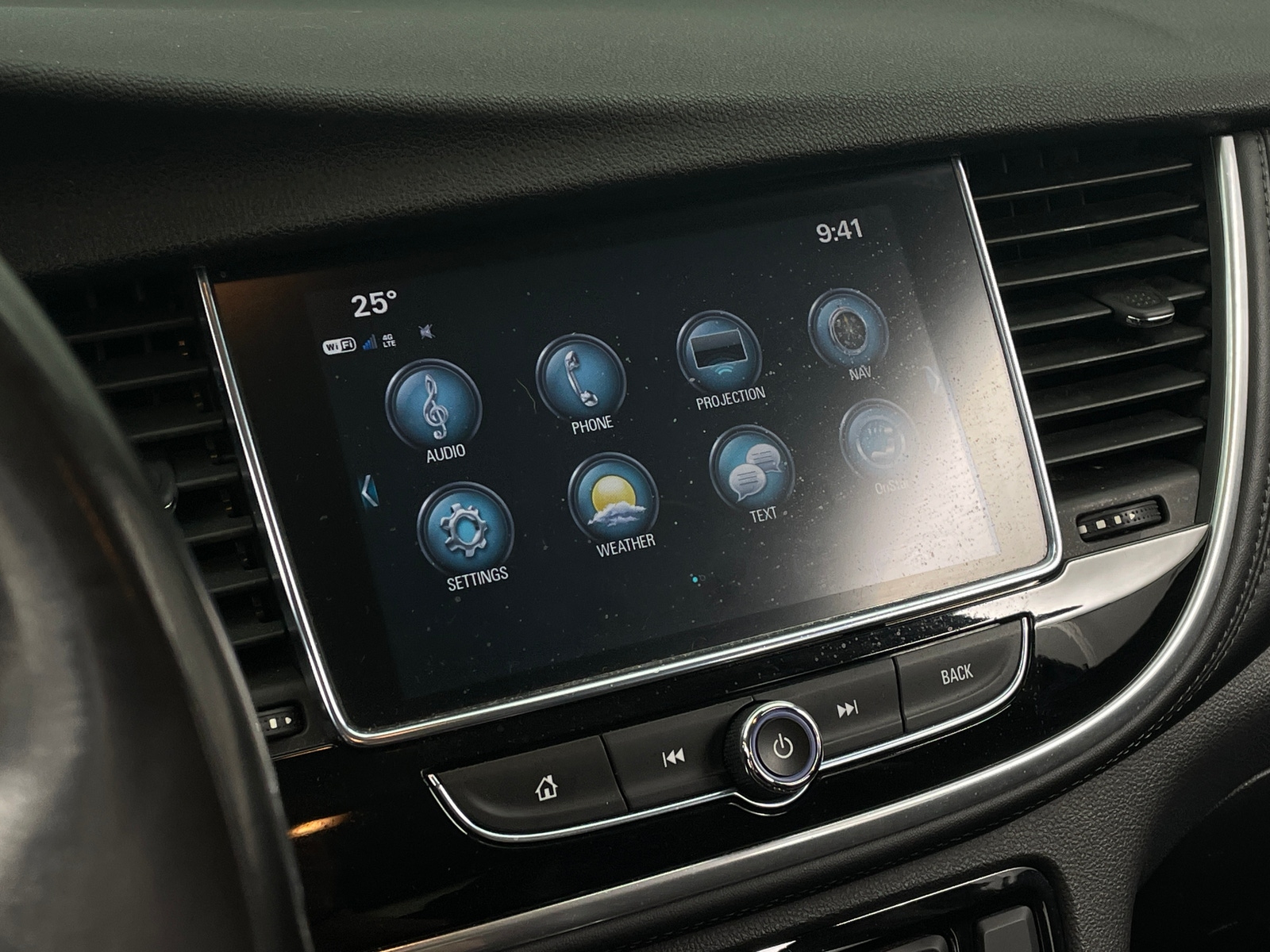 Thumbnail: 2018 Buick Encore - 4