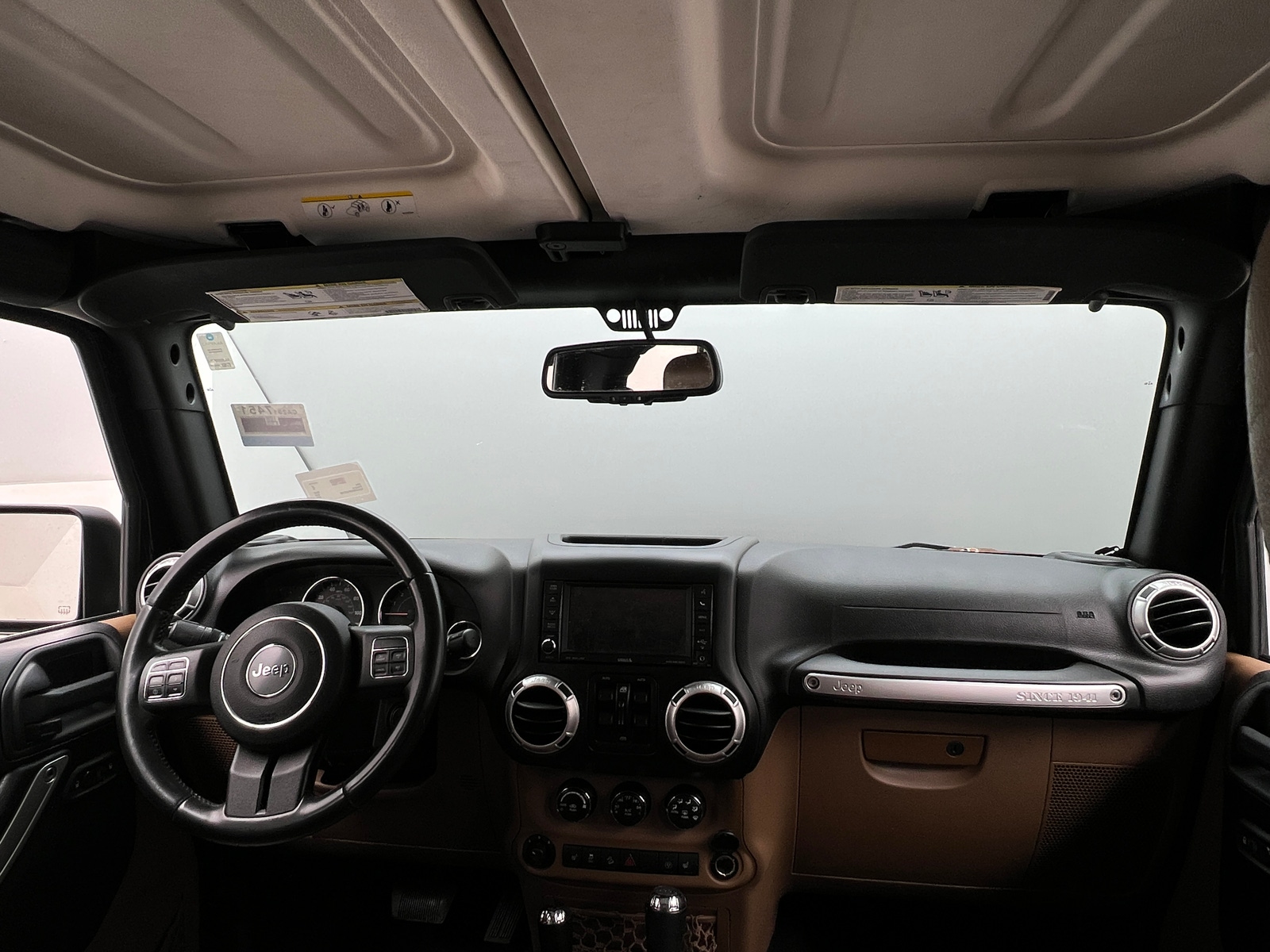 Thumbnail: 2015 Jeep Wrangler - 3