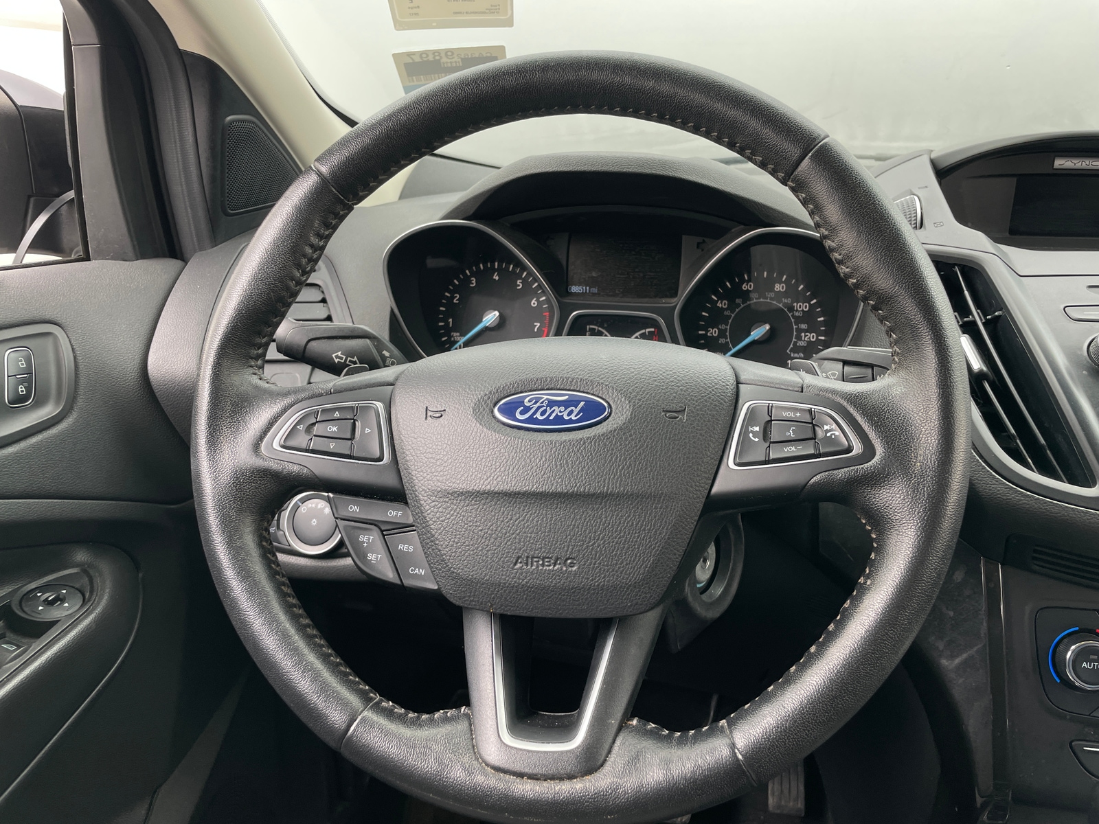 Thumbnail: 2017 Ford Escape - 4