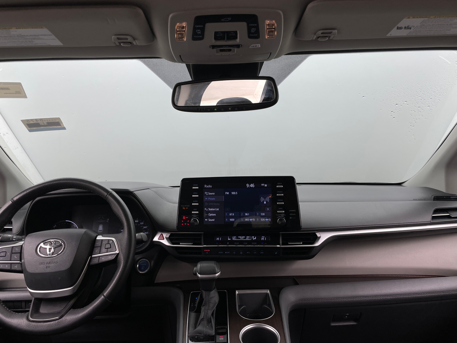 Thumbnail: 2023 Toyota Sienna - 2