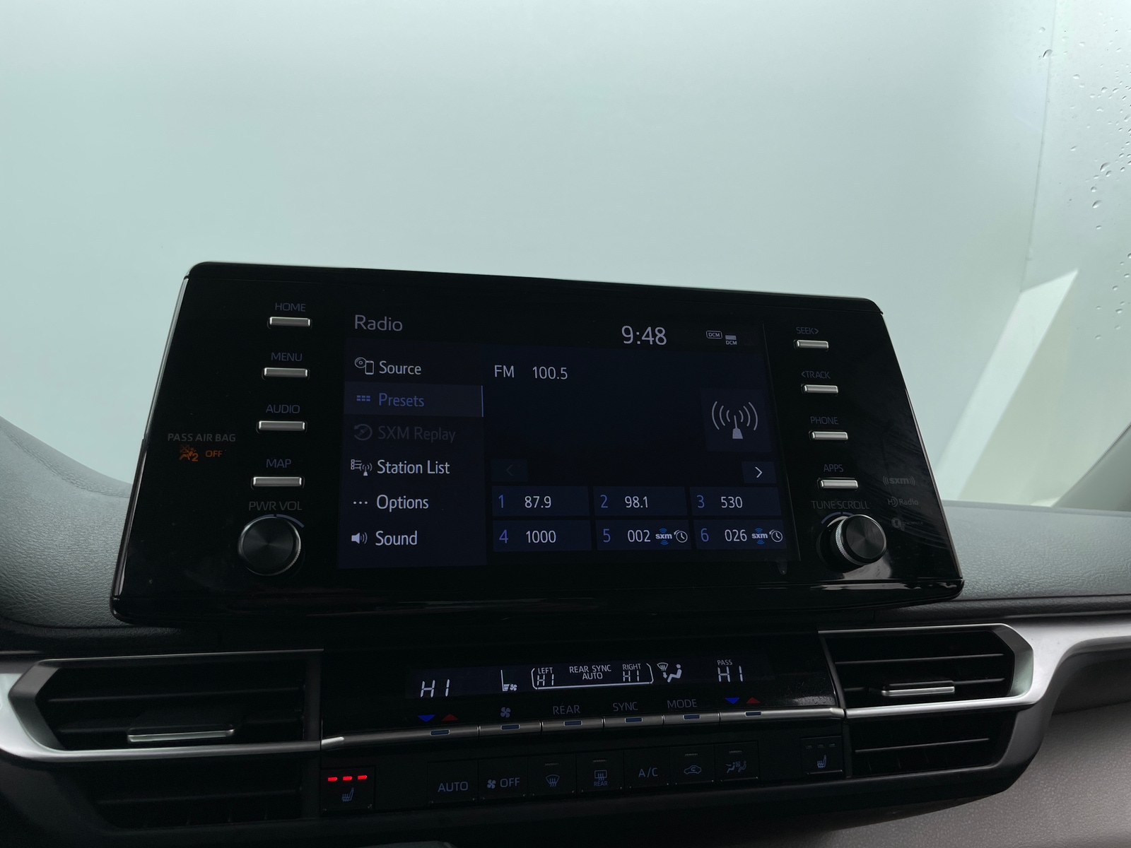 Thumbnail: 2023 Toyota Sienna - 3