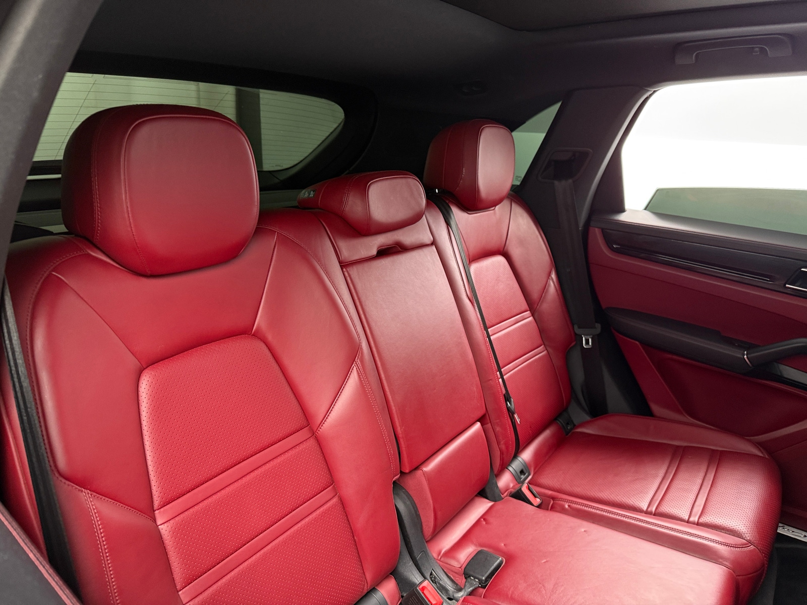 Thumbnail: 2019 Porsche Cayenne - 5