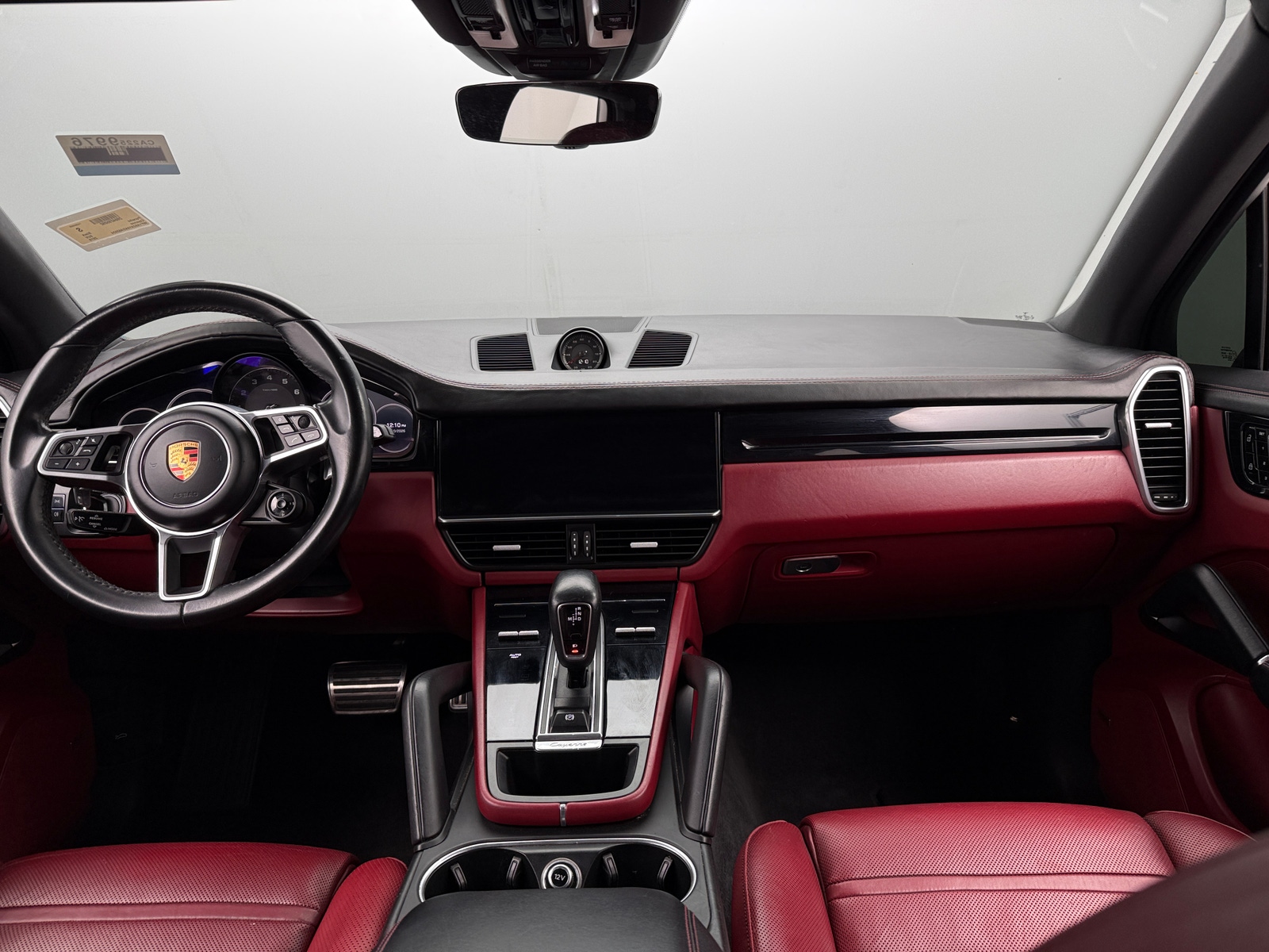 Thumbnail: 2019 Porsche Cayenne - 2