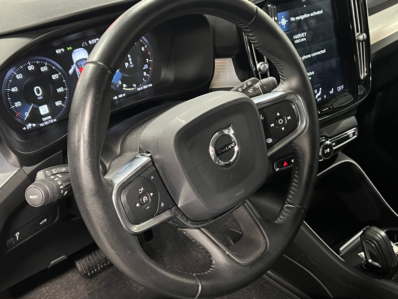 Thumbnail: 2019 Volvo XC40 - 4