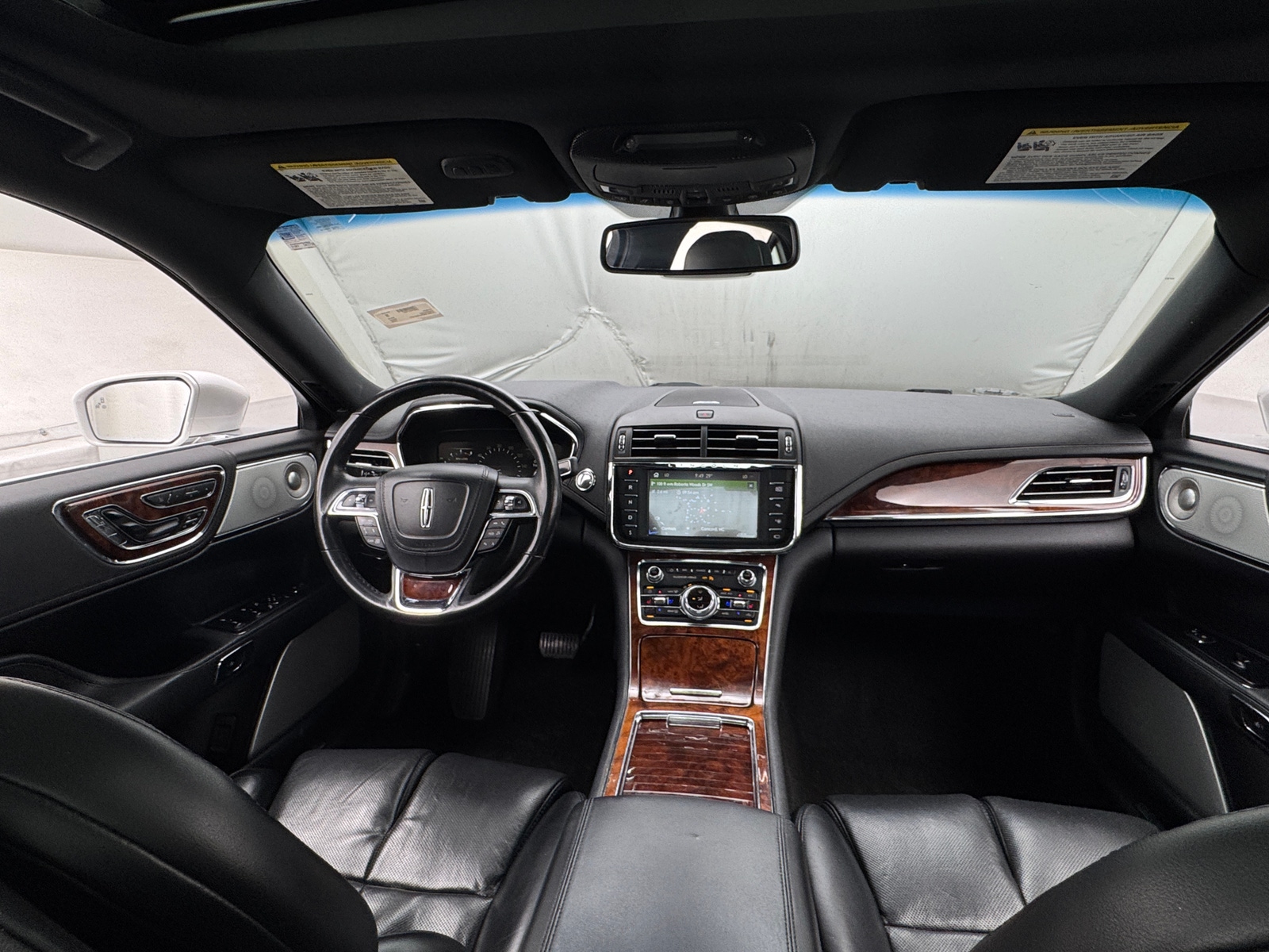 Thumbnail: 2020 Lincoln Continental - 2