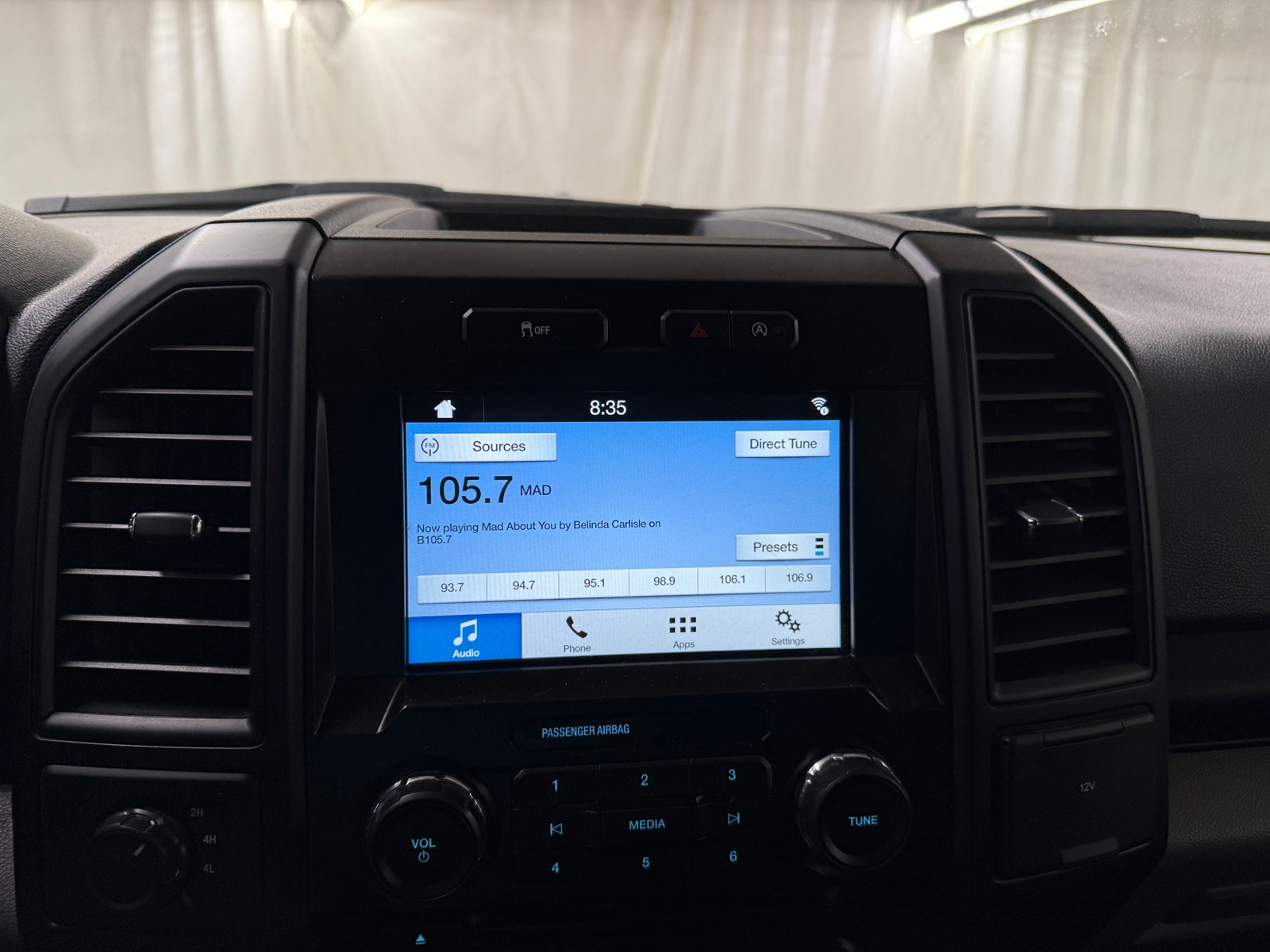 Thumbnail: 2017 Ford Econoline - 4