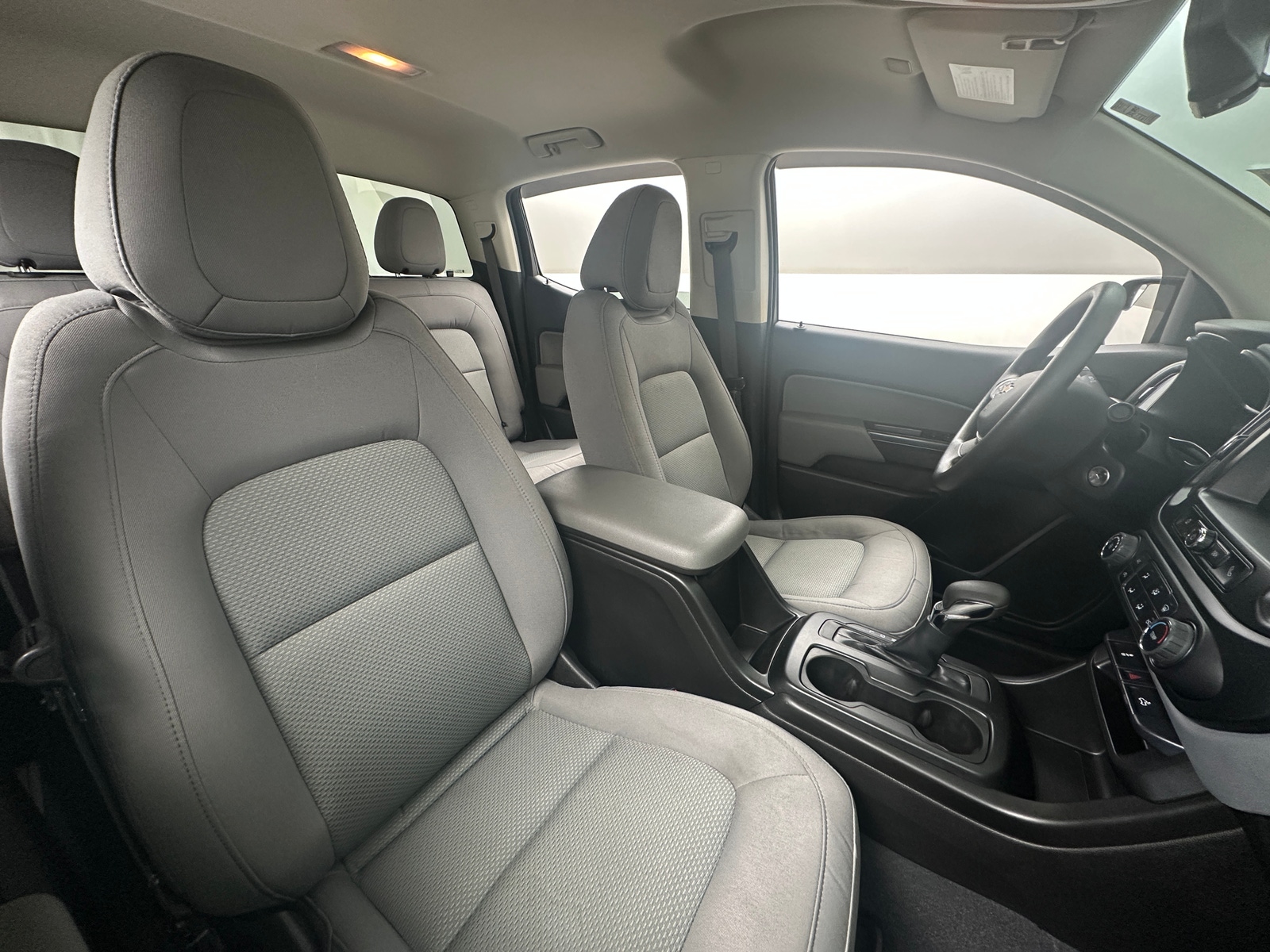 Thumbnail: 2022 Chevrolet Colorado - 2