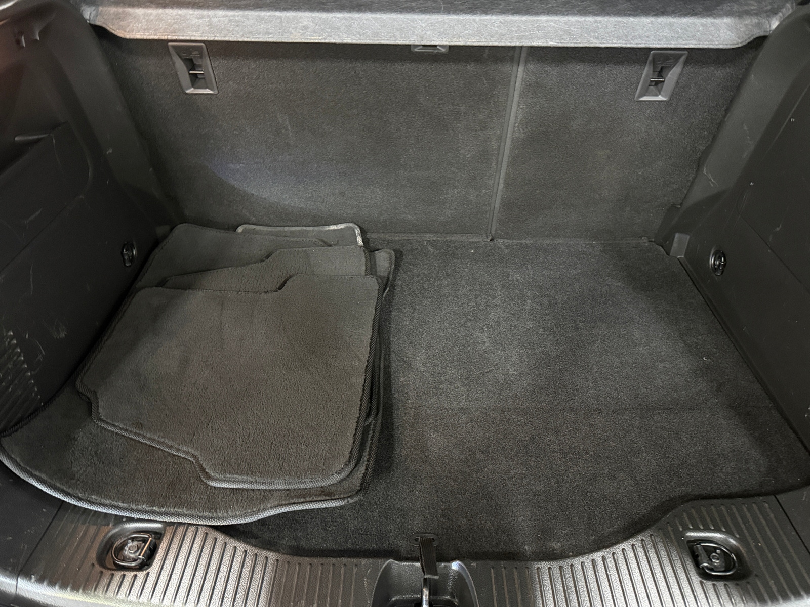 Thumbnail: 2019 Buick Encore - 6